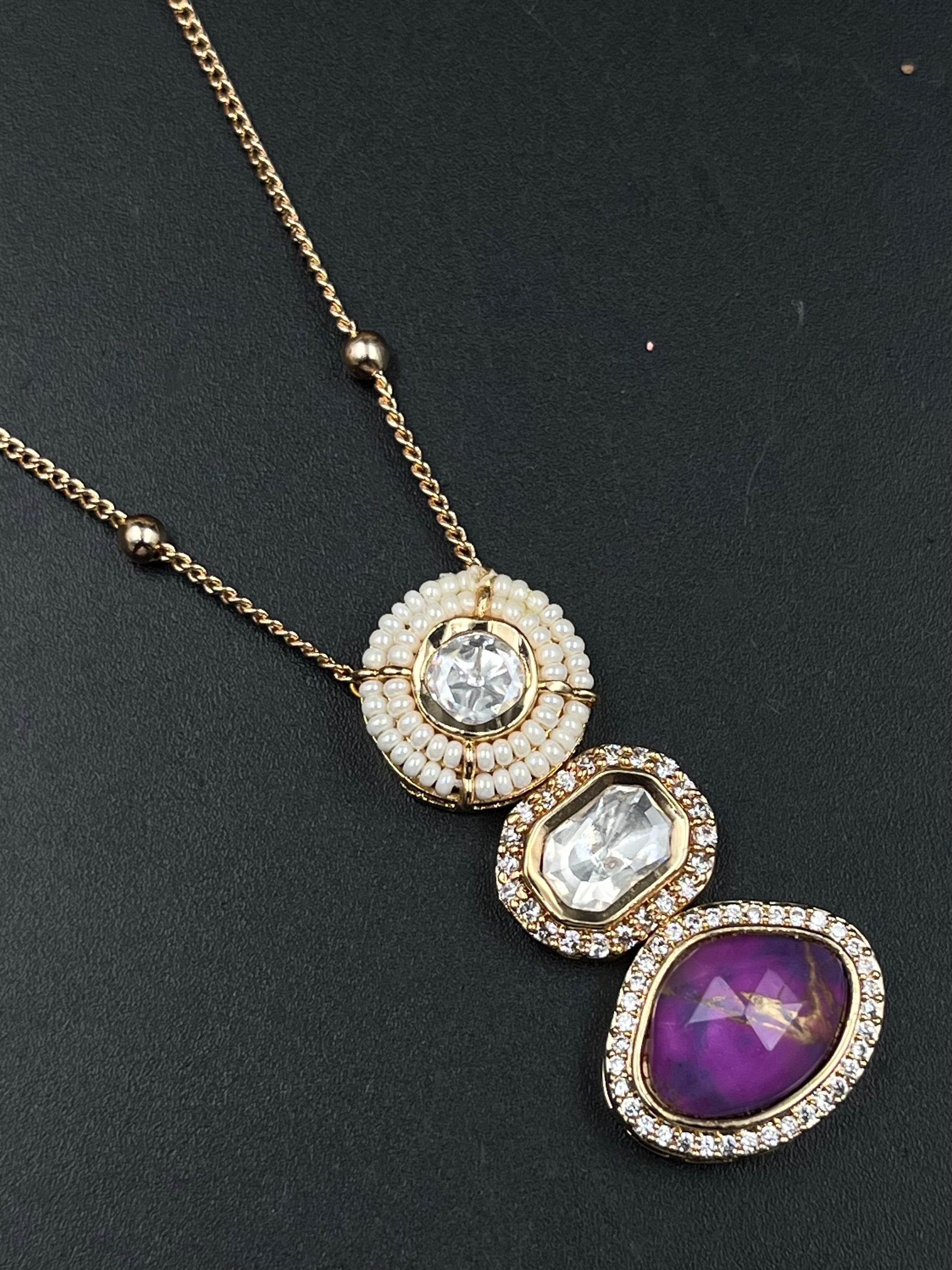 TIYA PENDANT