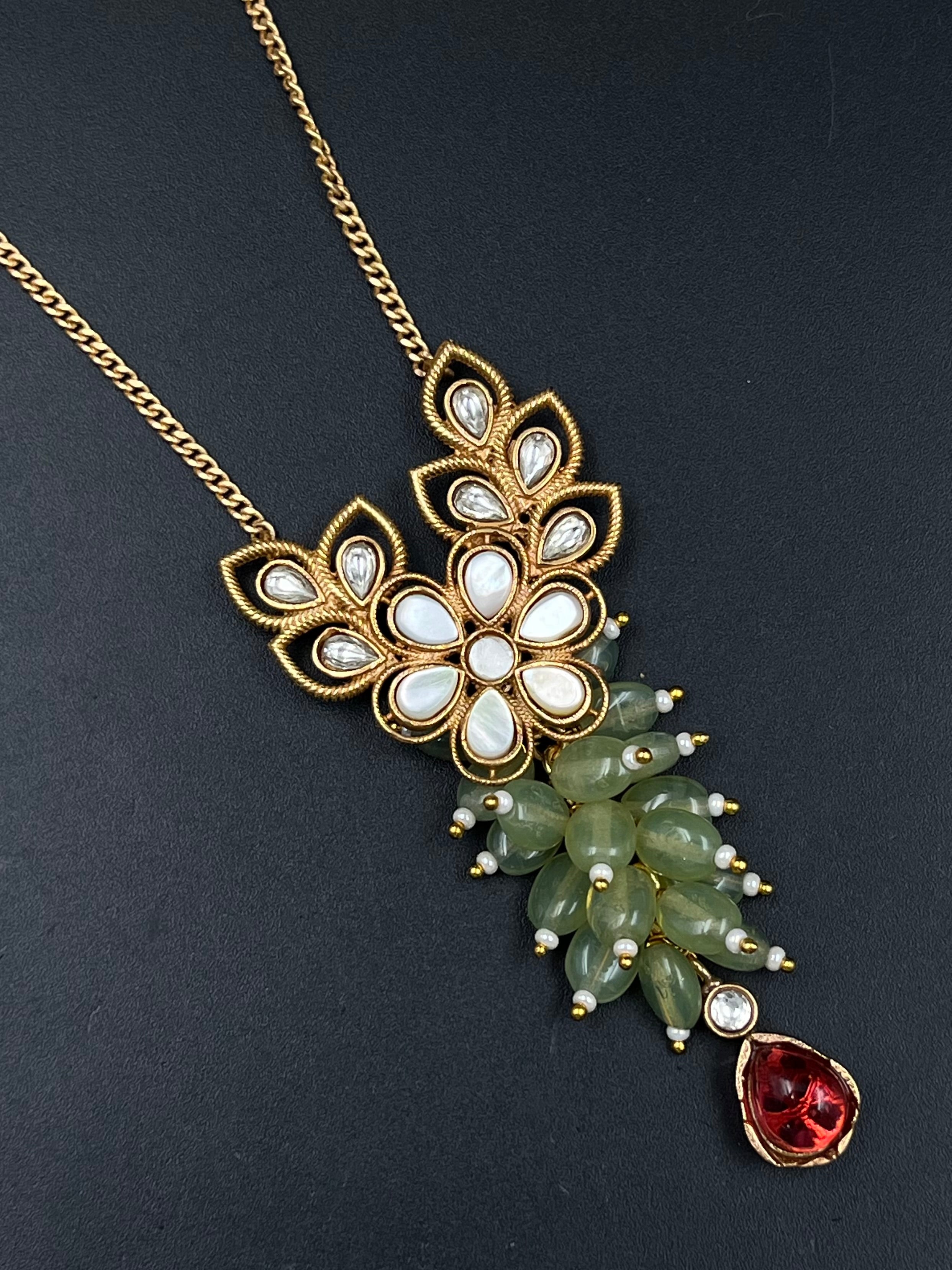 HIYA PENDANT
