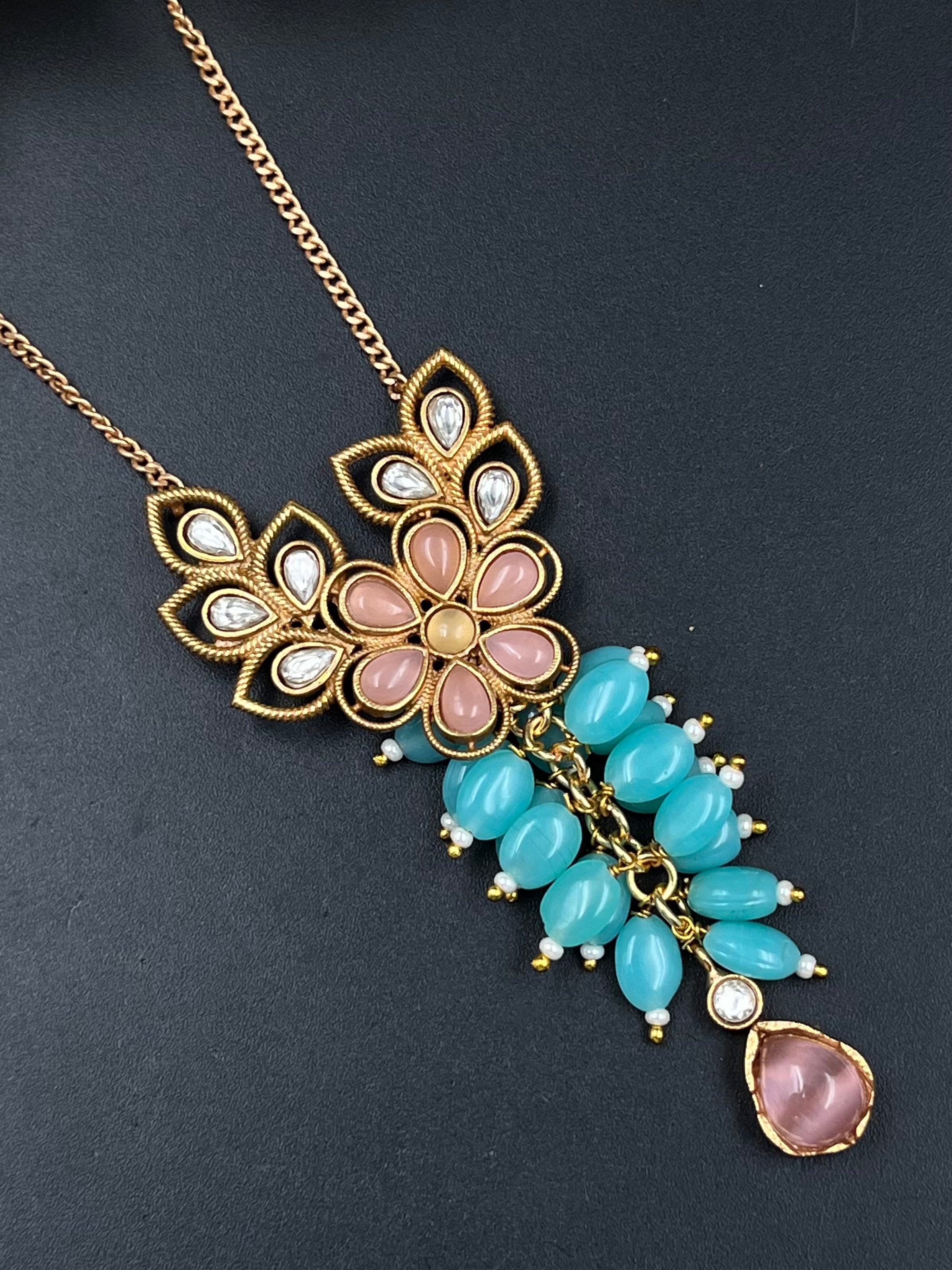 HIYA PENDANT