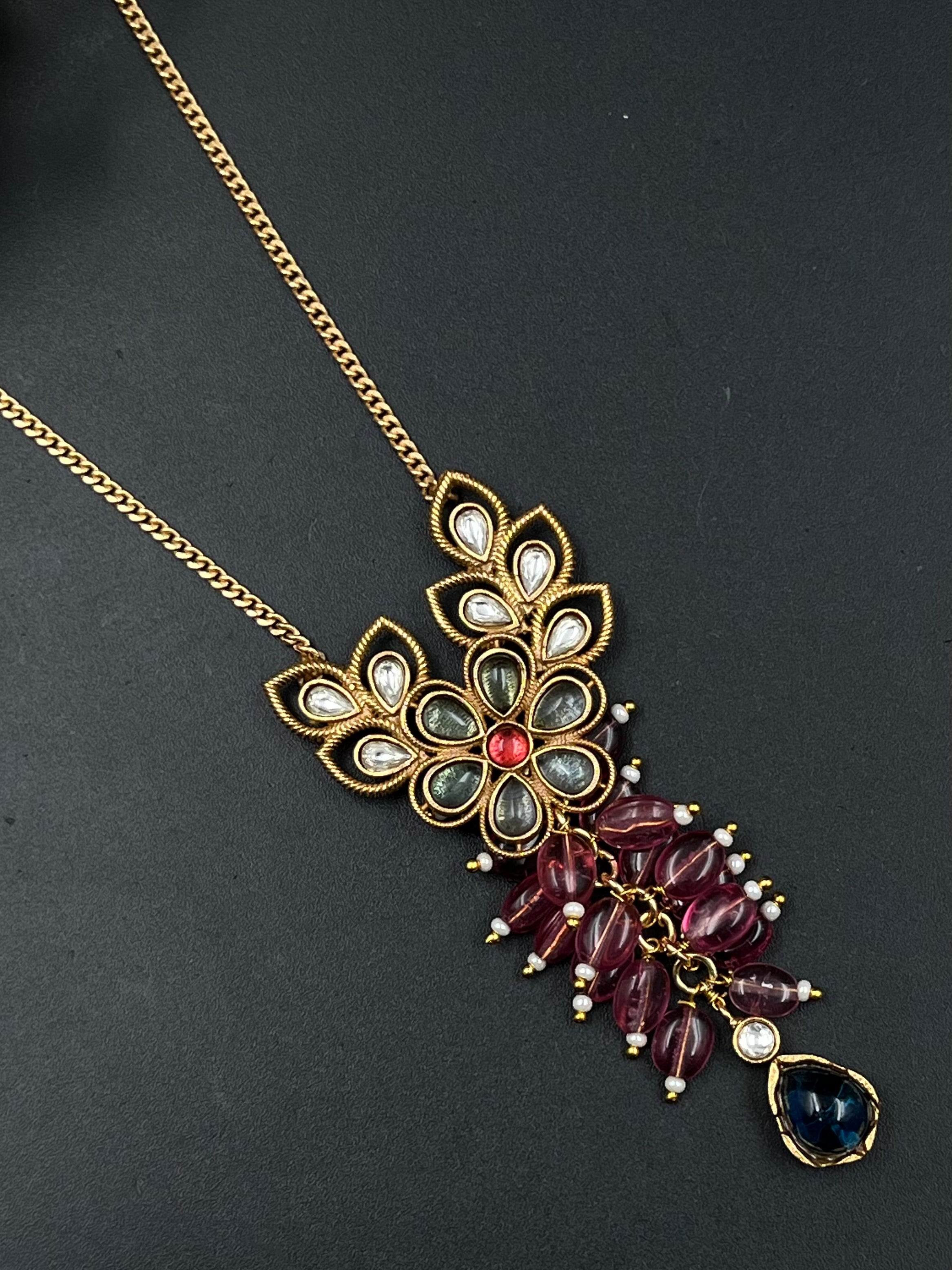 HIYA PENDANT
