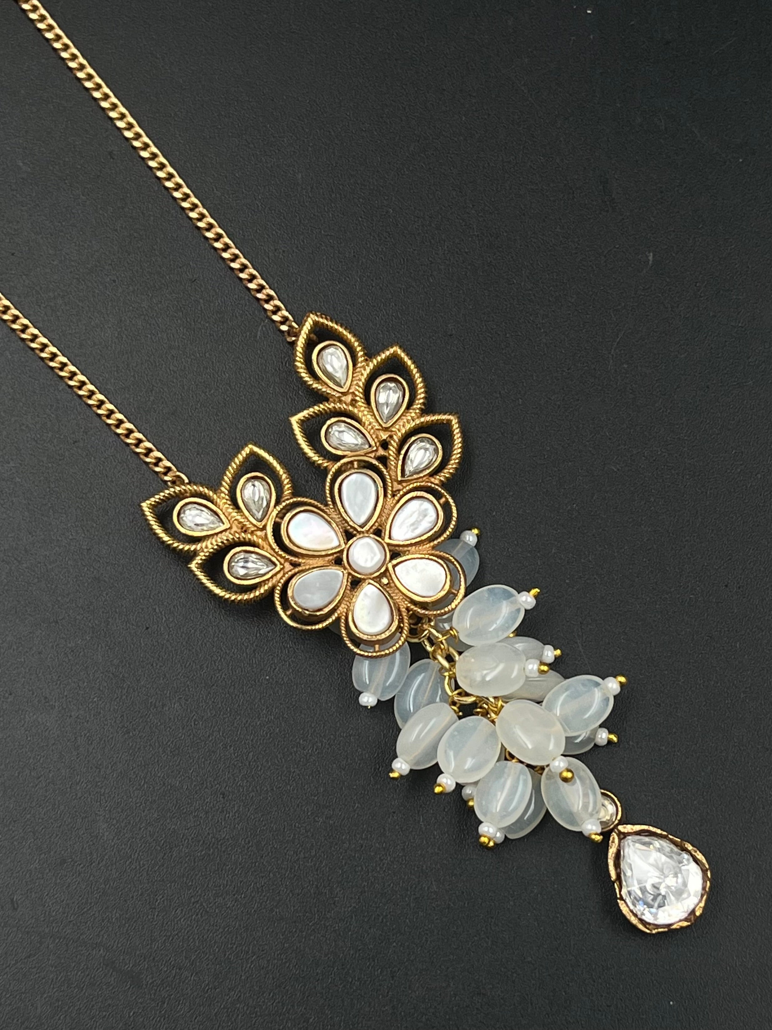 HIYA PENDANT