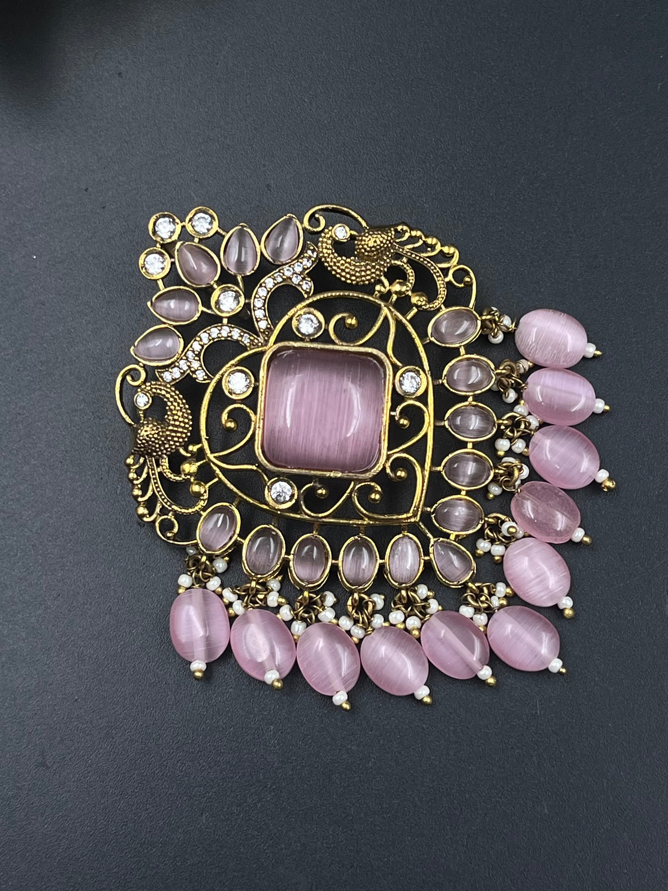 JIYA PENDANT