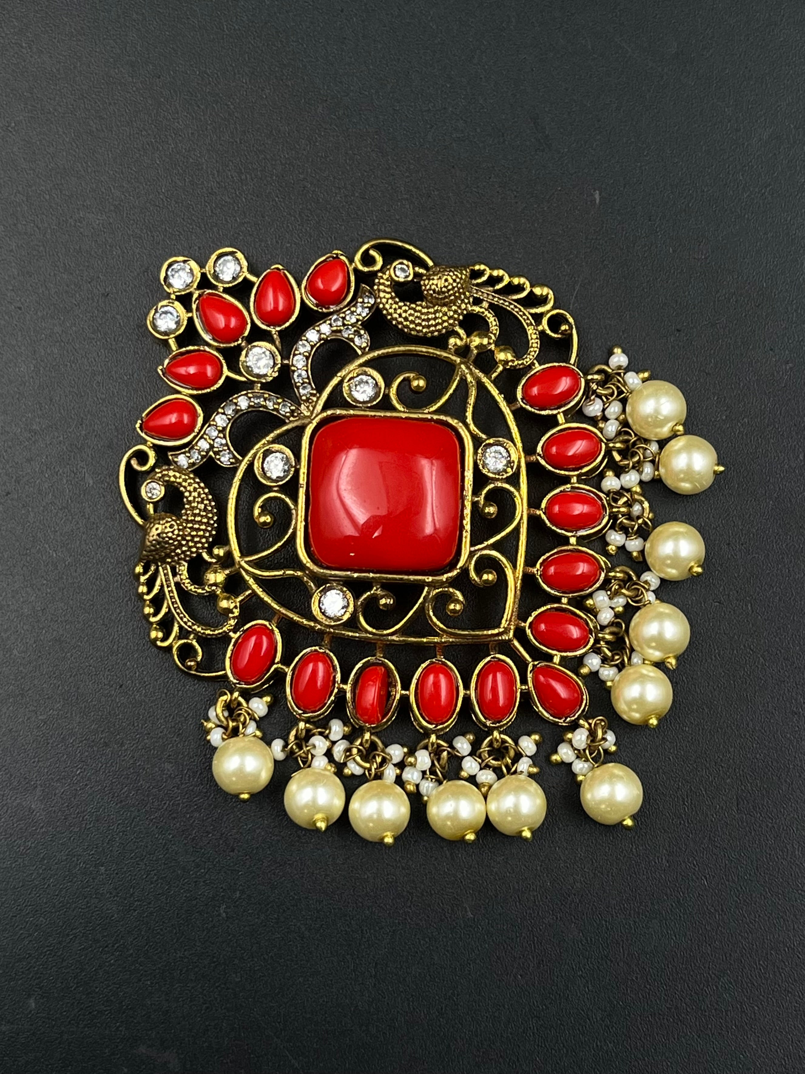 JIYA PENDANT