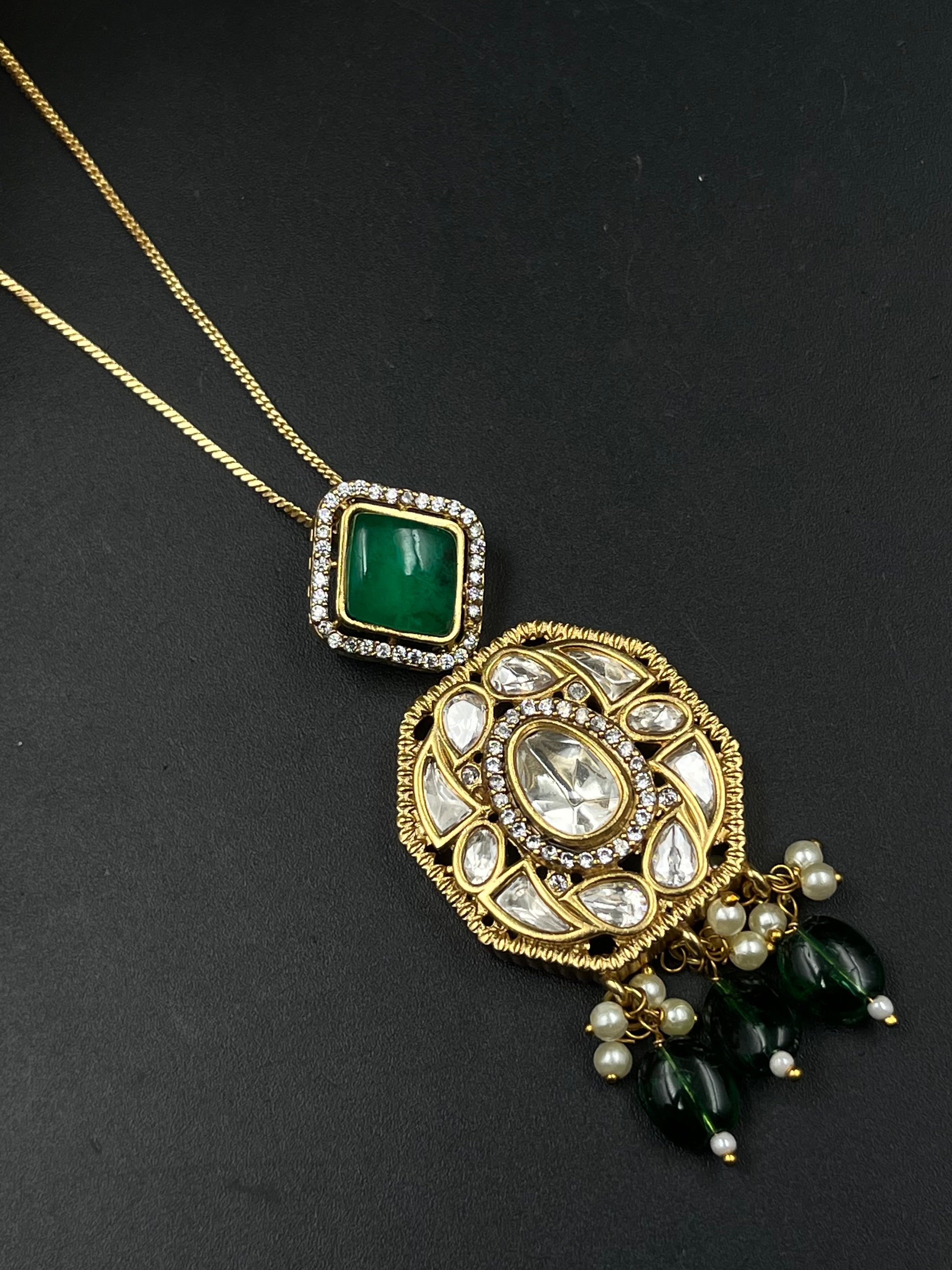 PIYU PENDANT