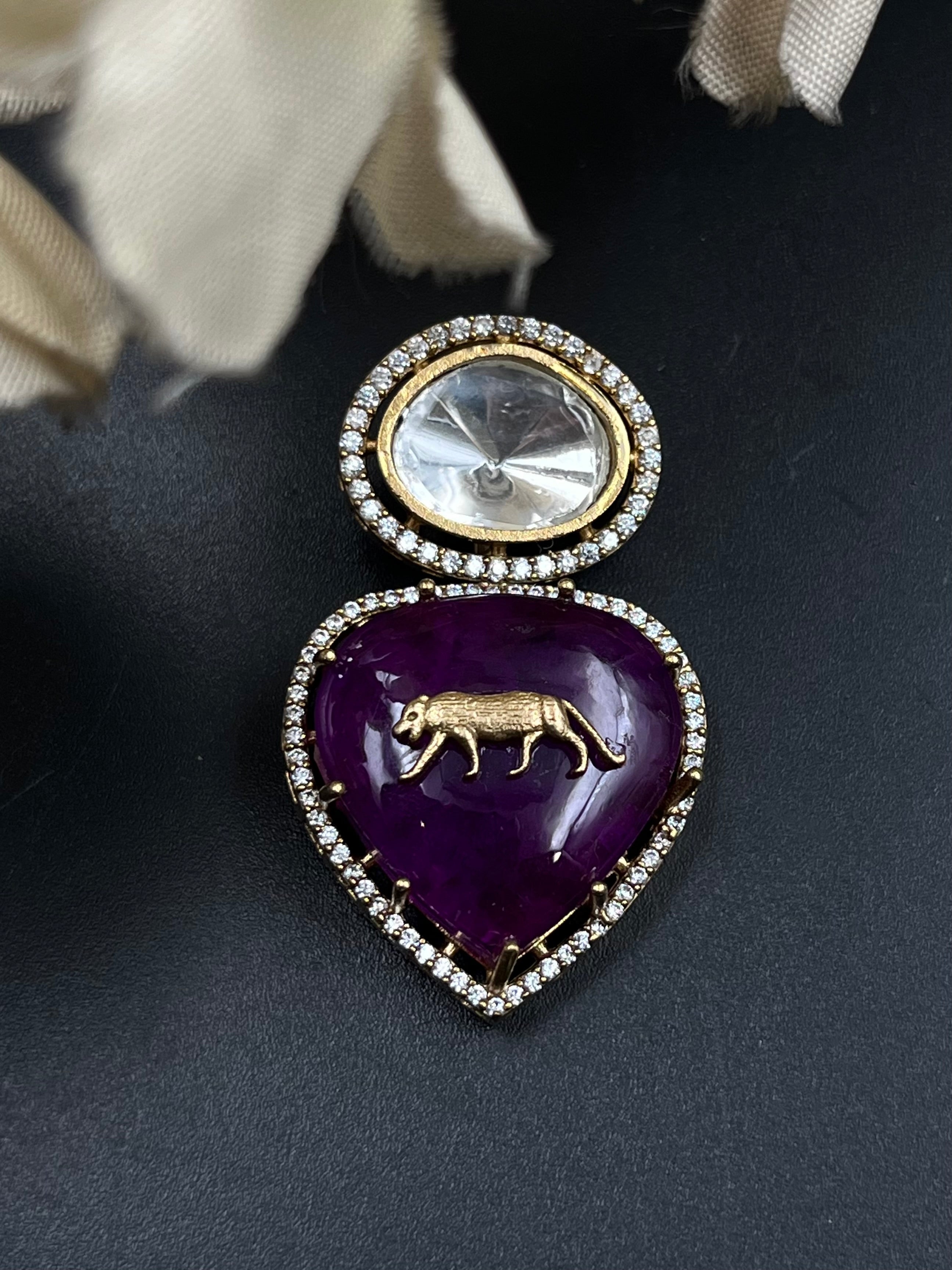 SHERA PENDANT