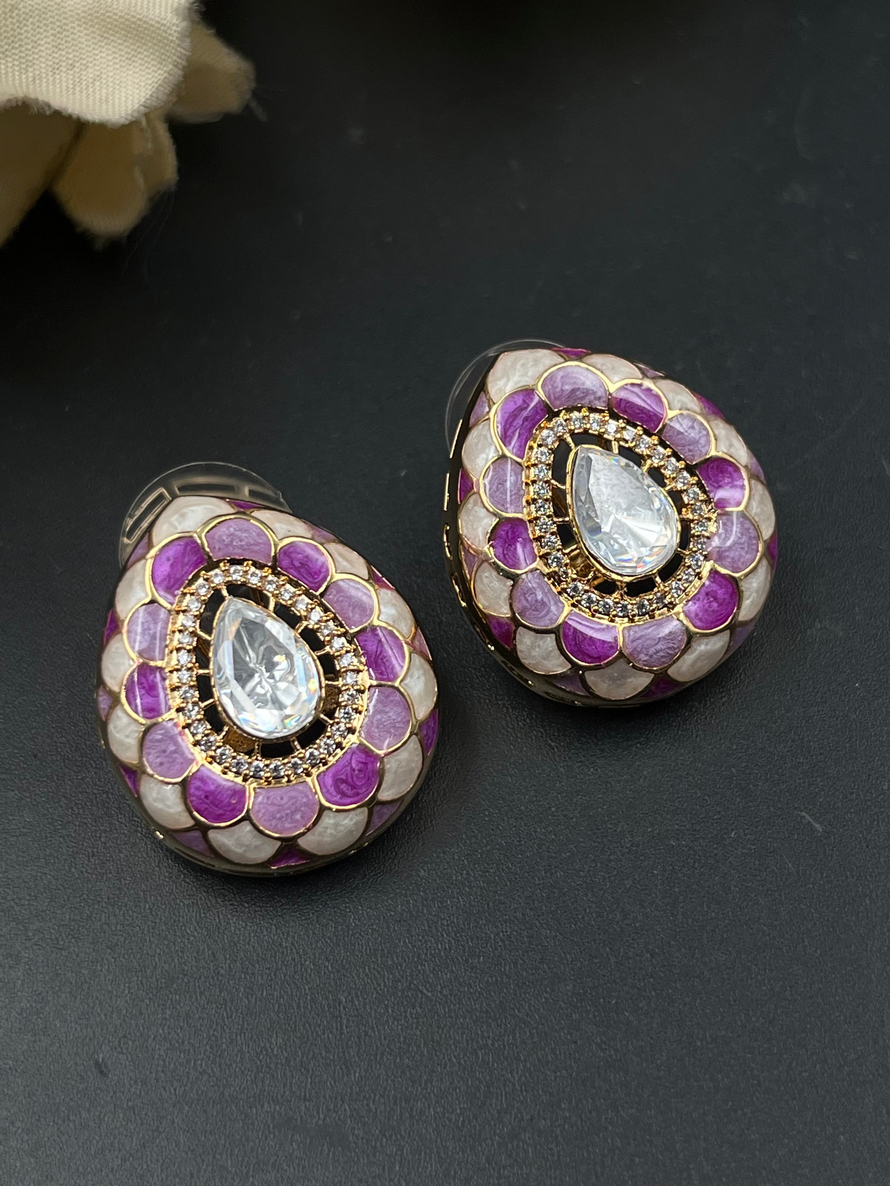 CHIYA PENDANT