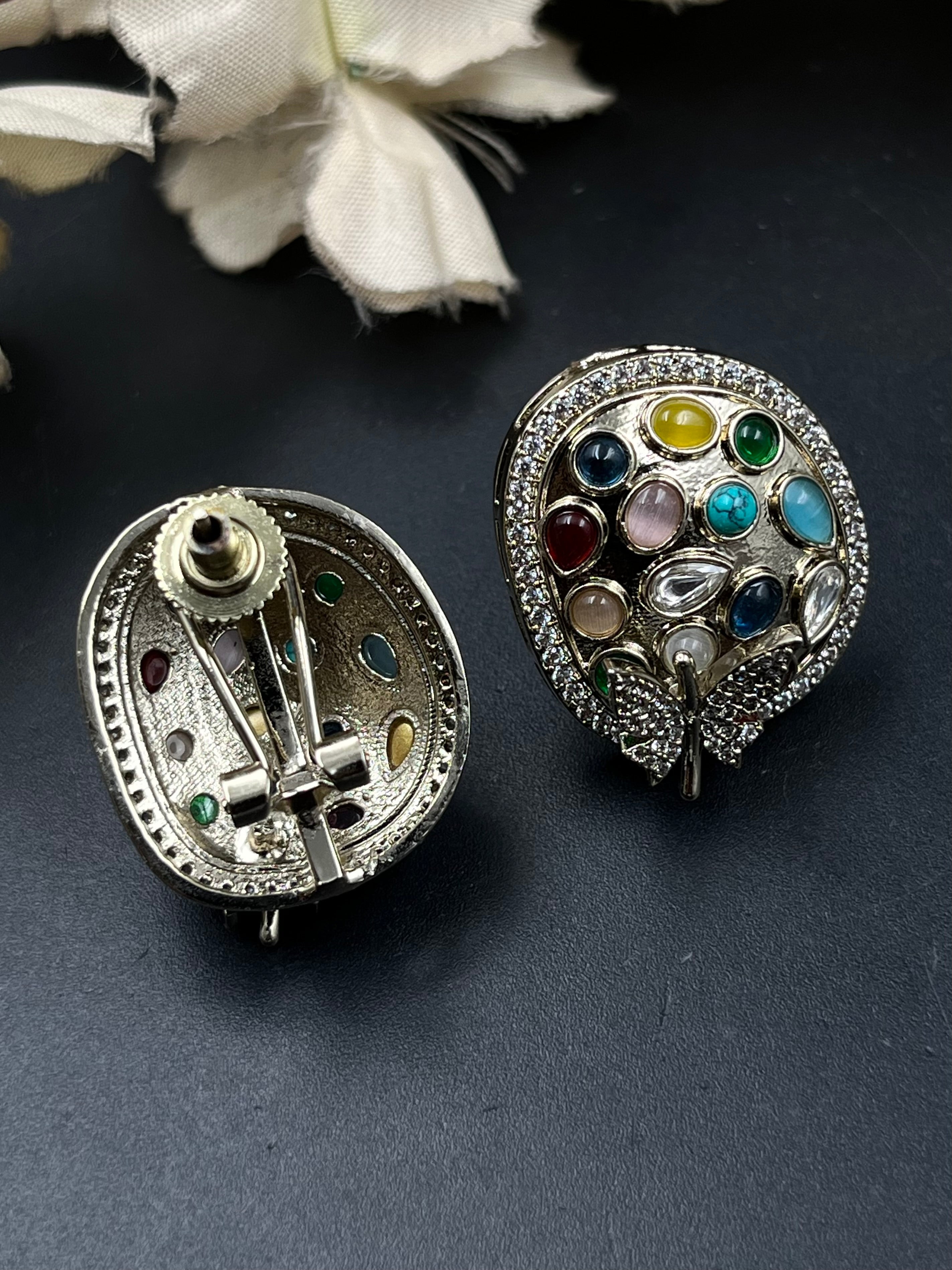 KANU EARRING
