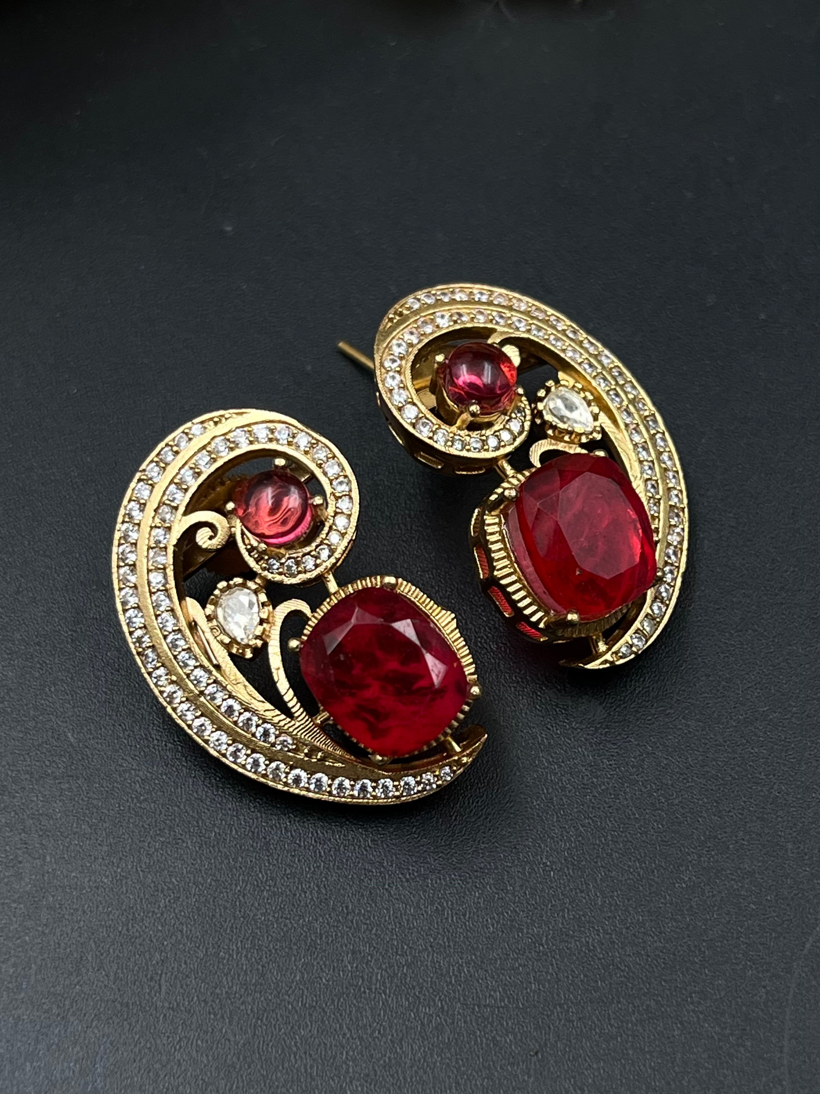 HINO EARRING