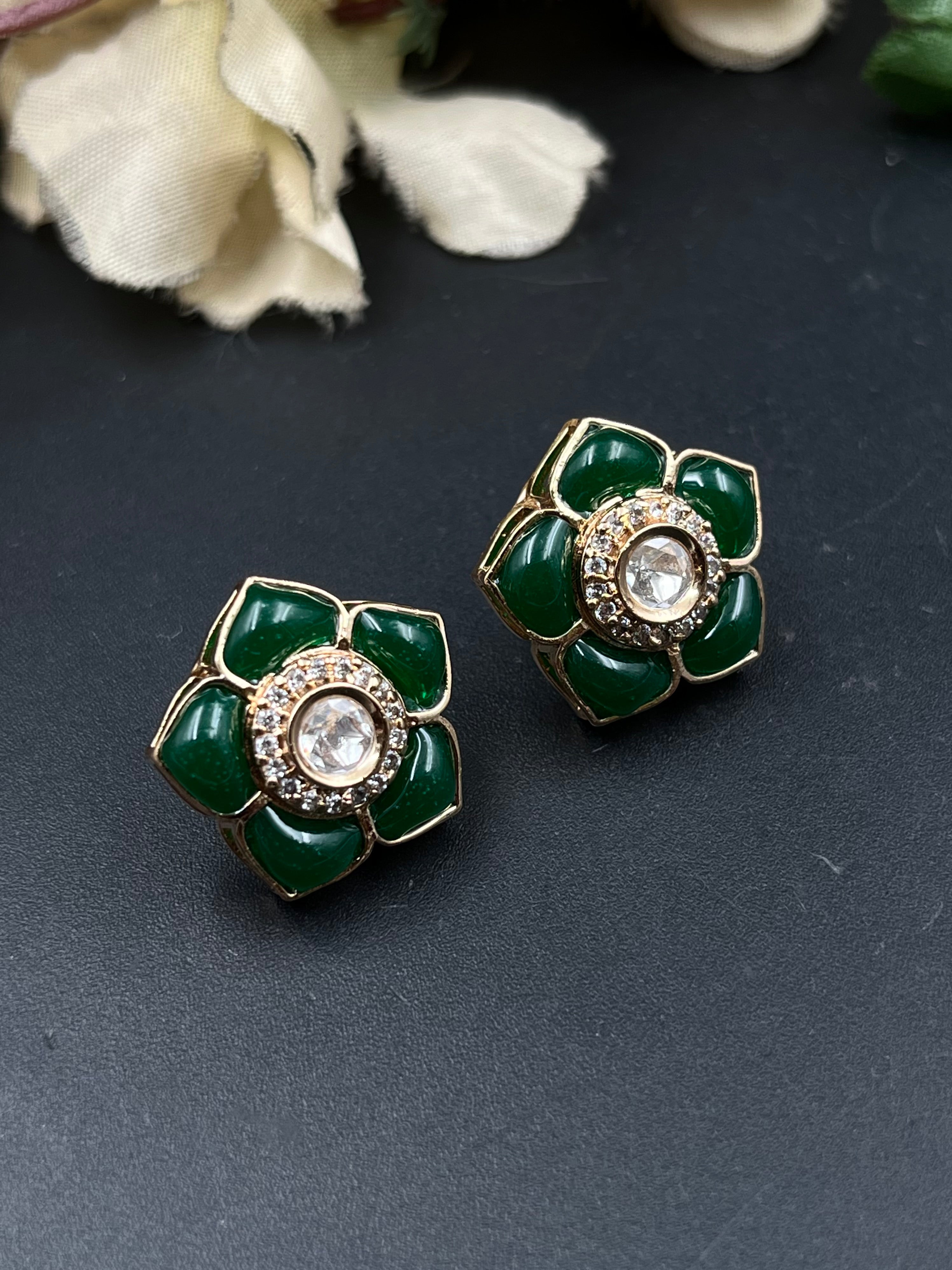FIYU EARRING