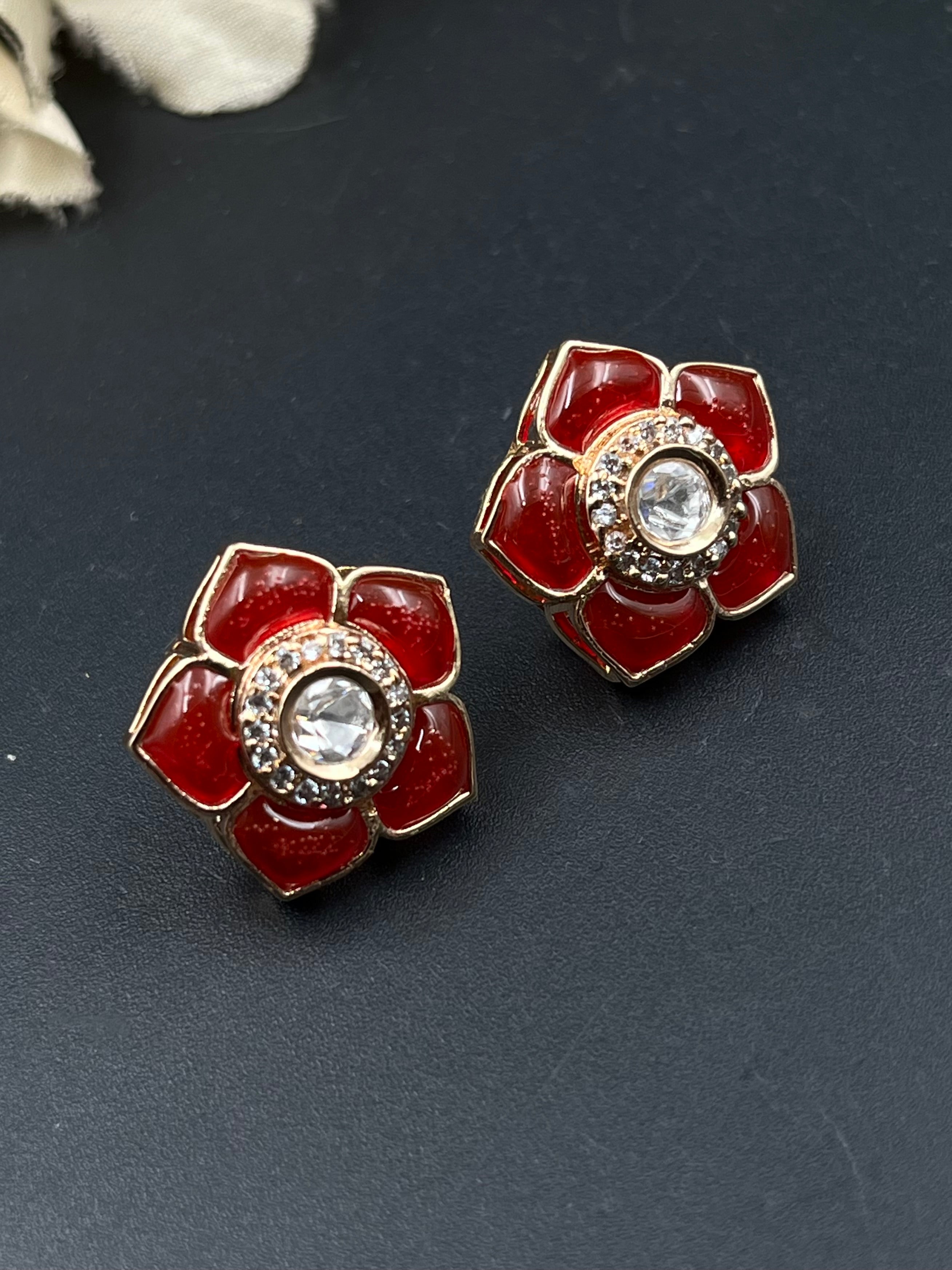 FIYU EARRING