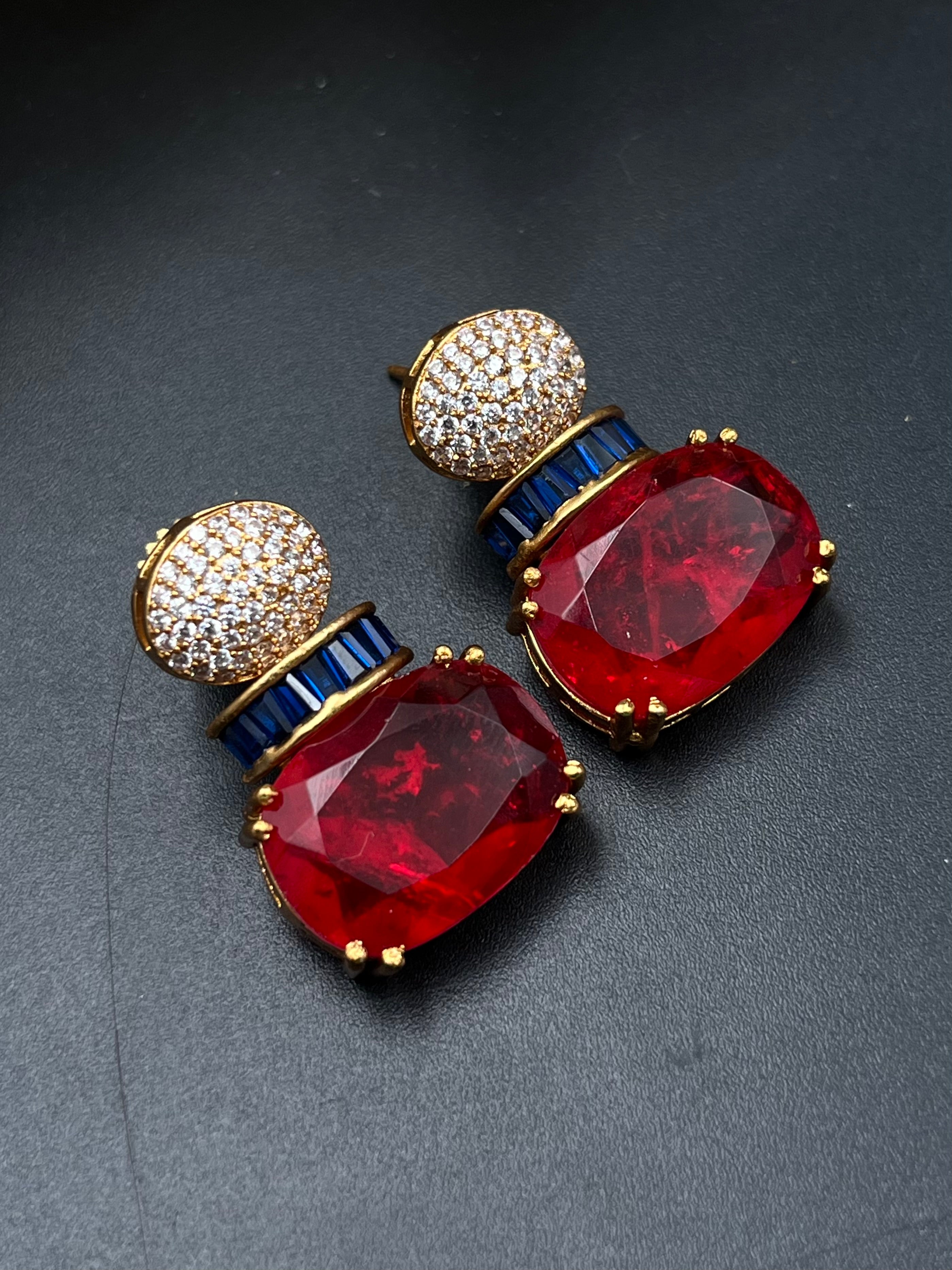 SINO EARRING