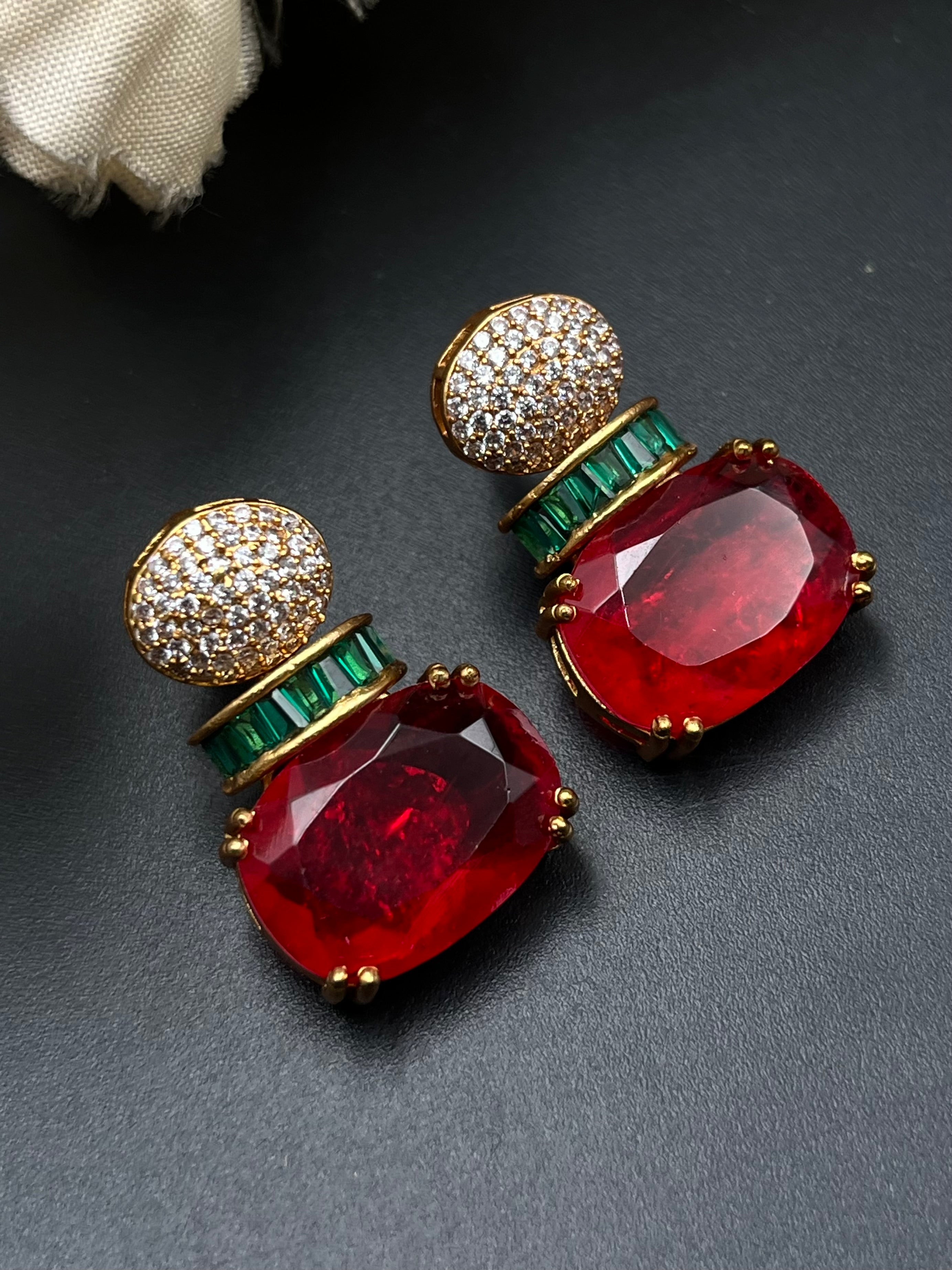 SINO EARRING