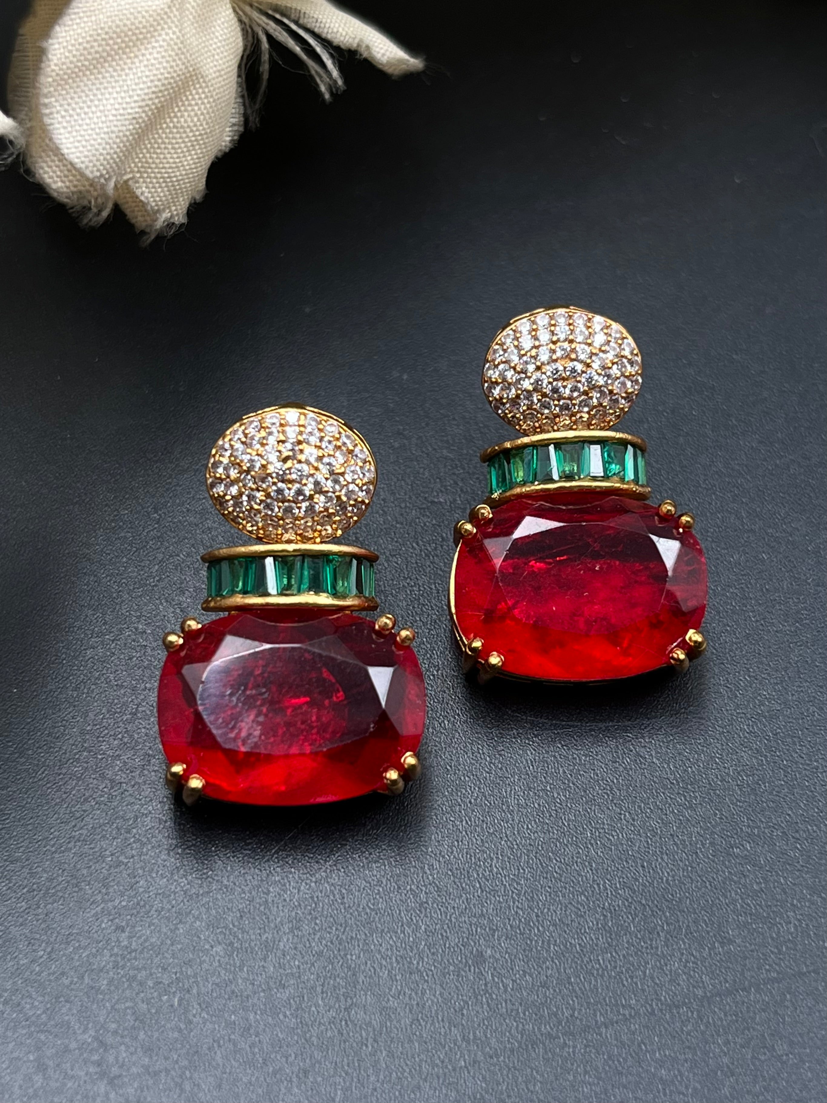 SINO EARRING