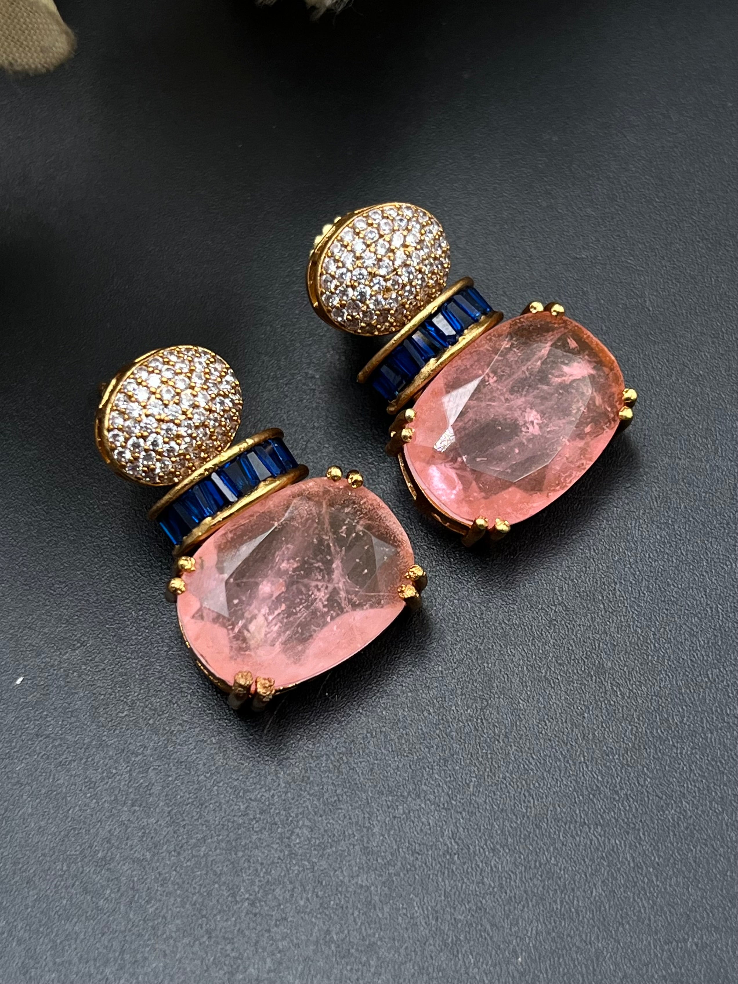 SINO EARRING