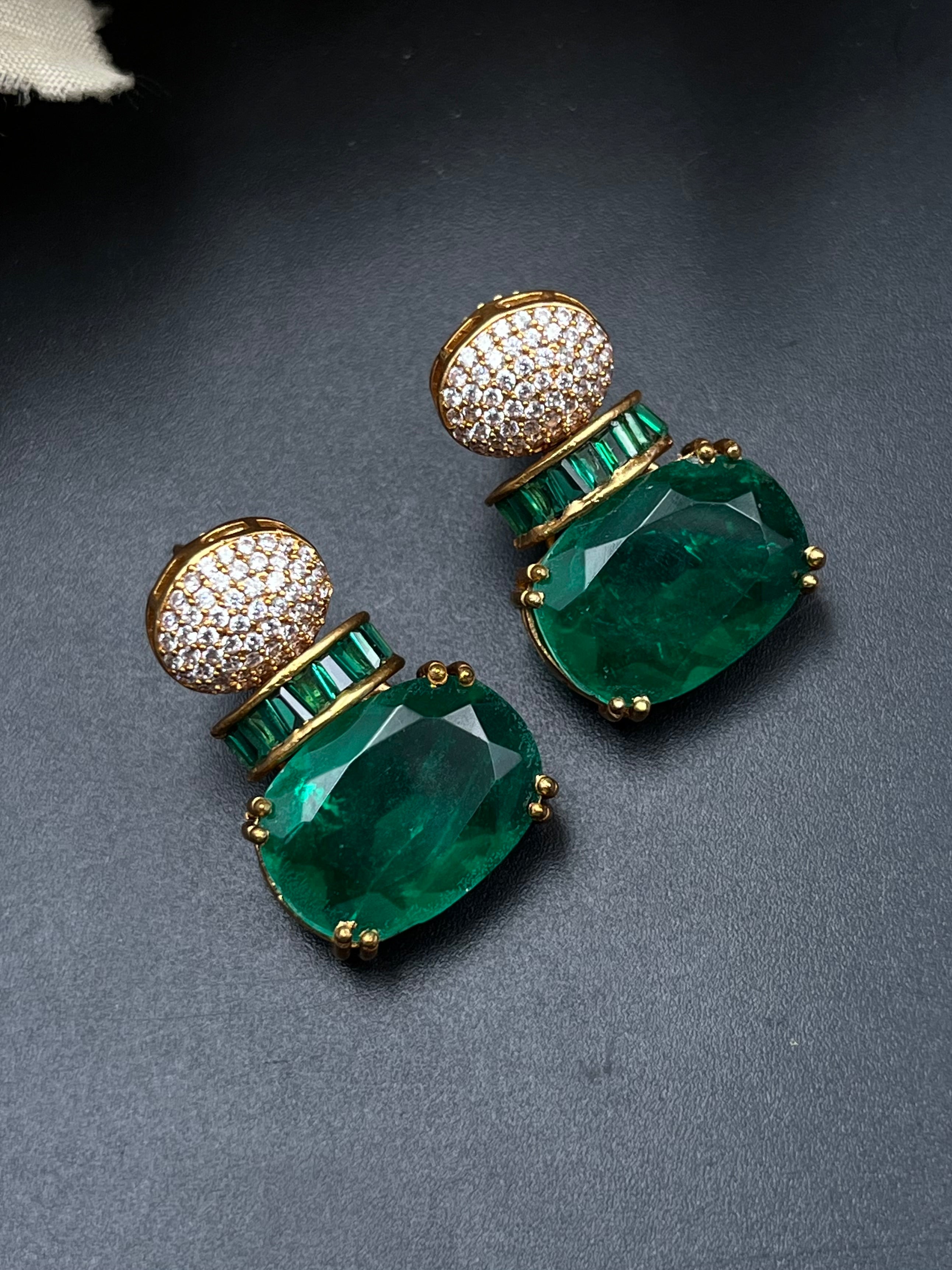 SINO EARRING