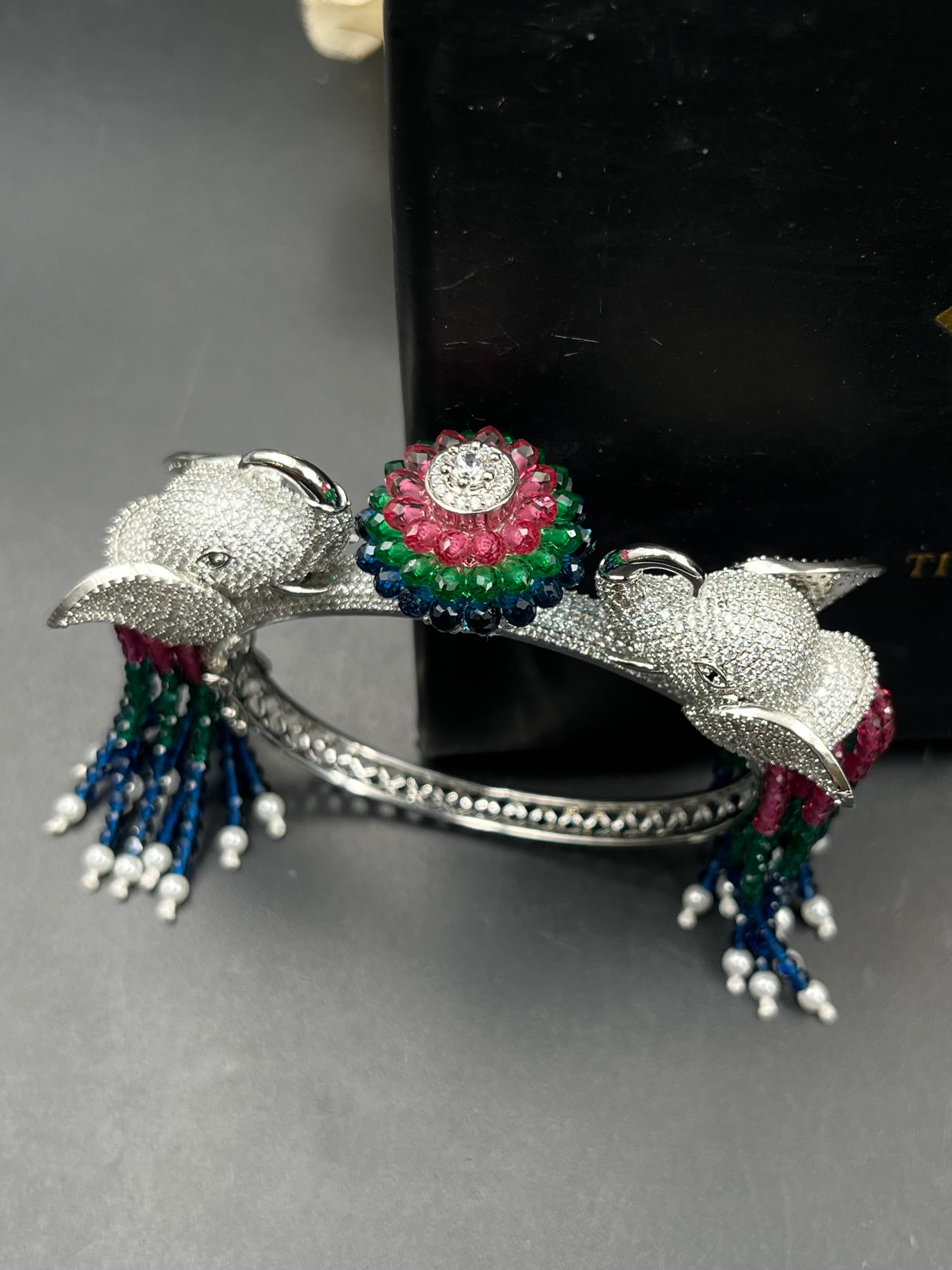 NAVYA BRACELET