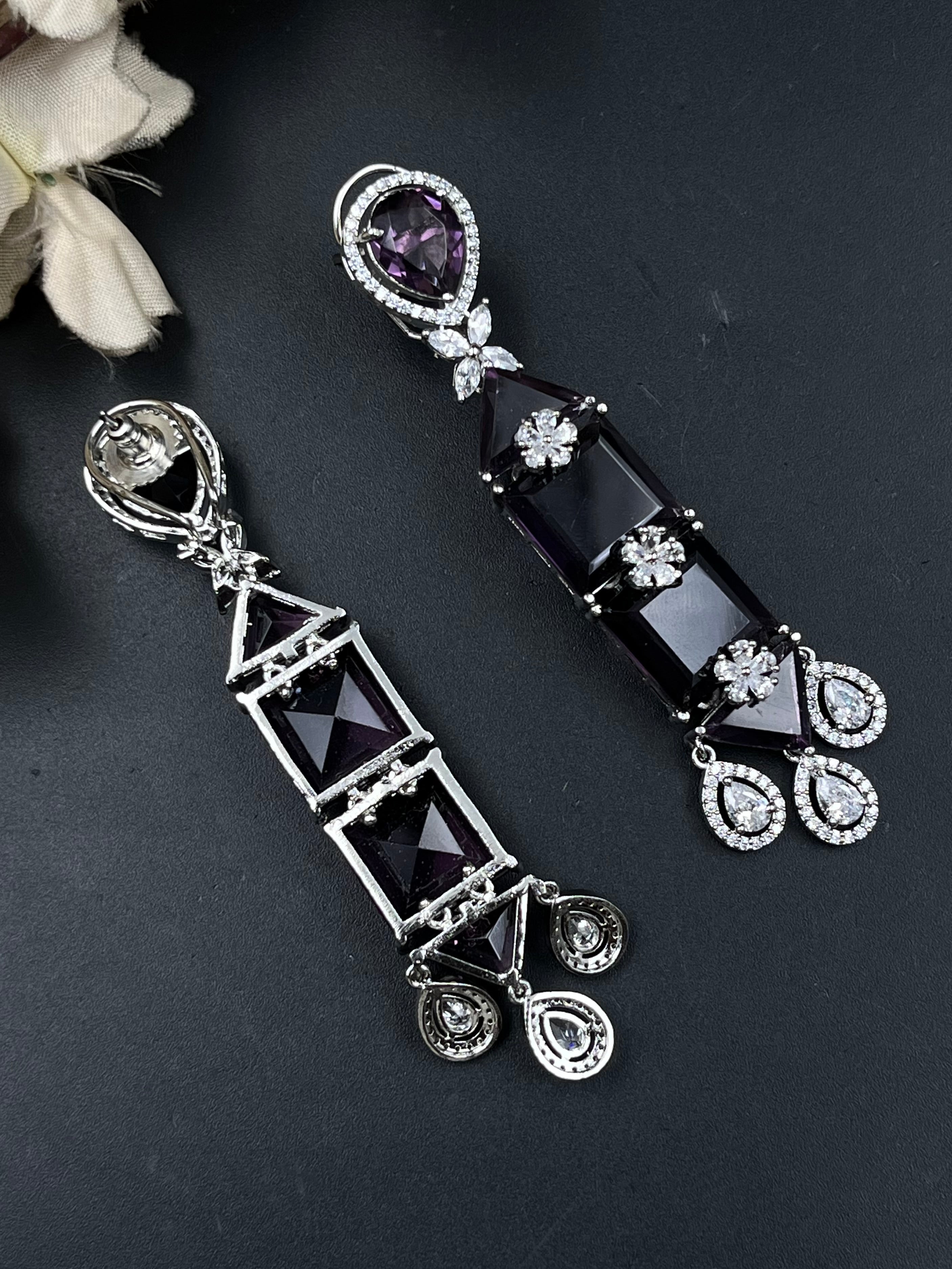 GINO EARRING