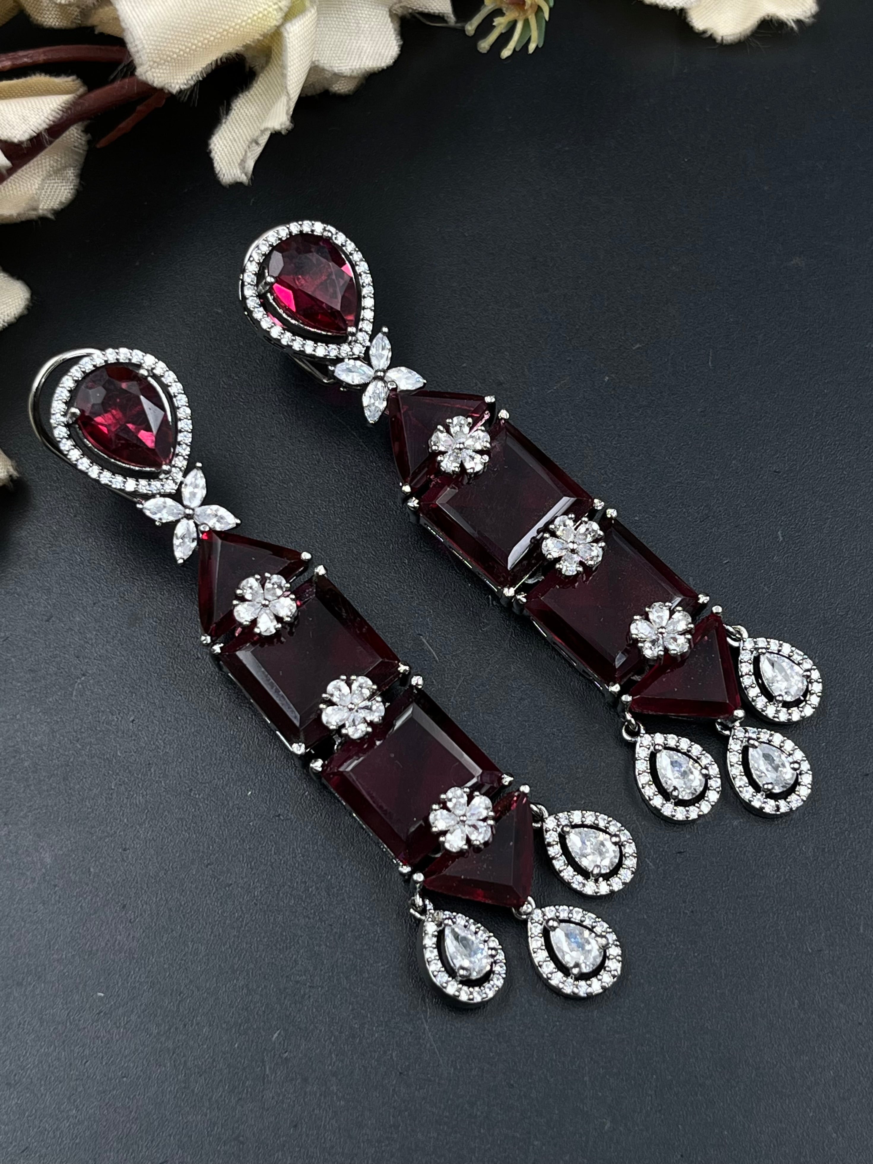 GINO EARRING
