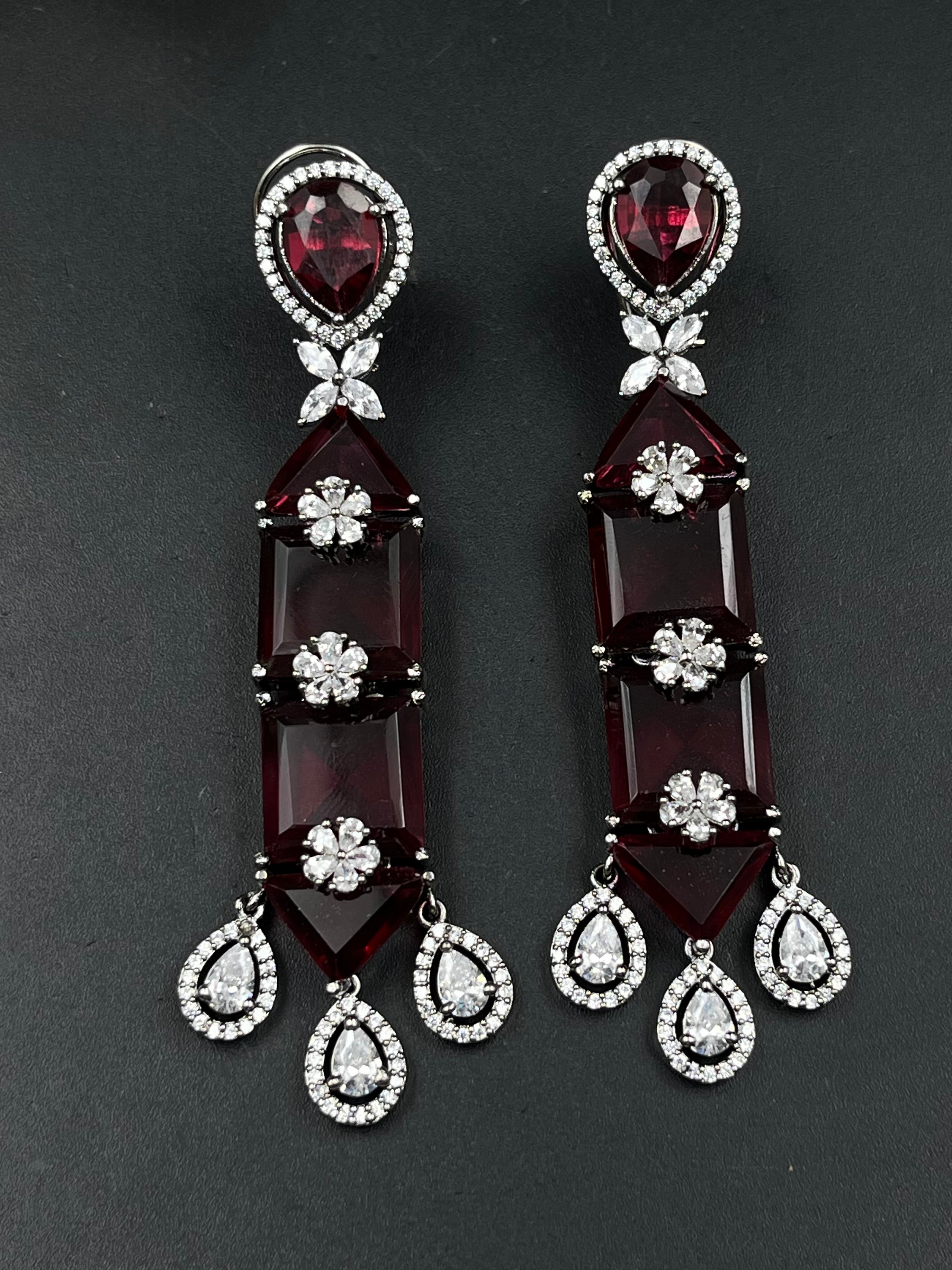 GINO EARRING