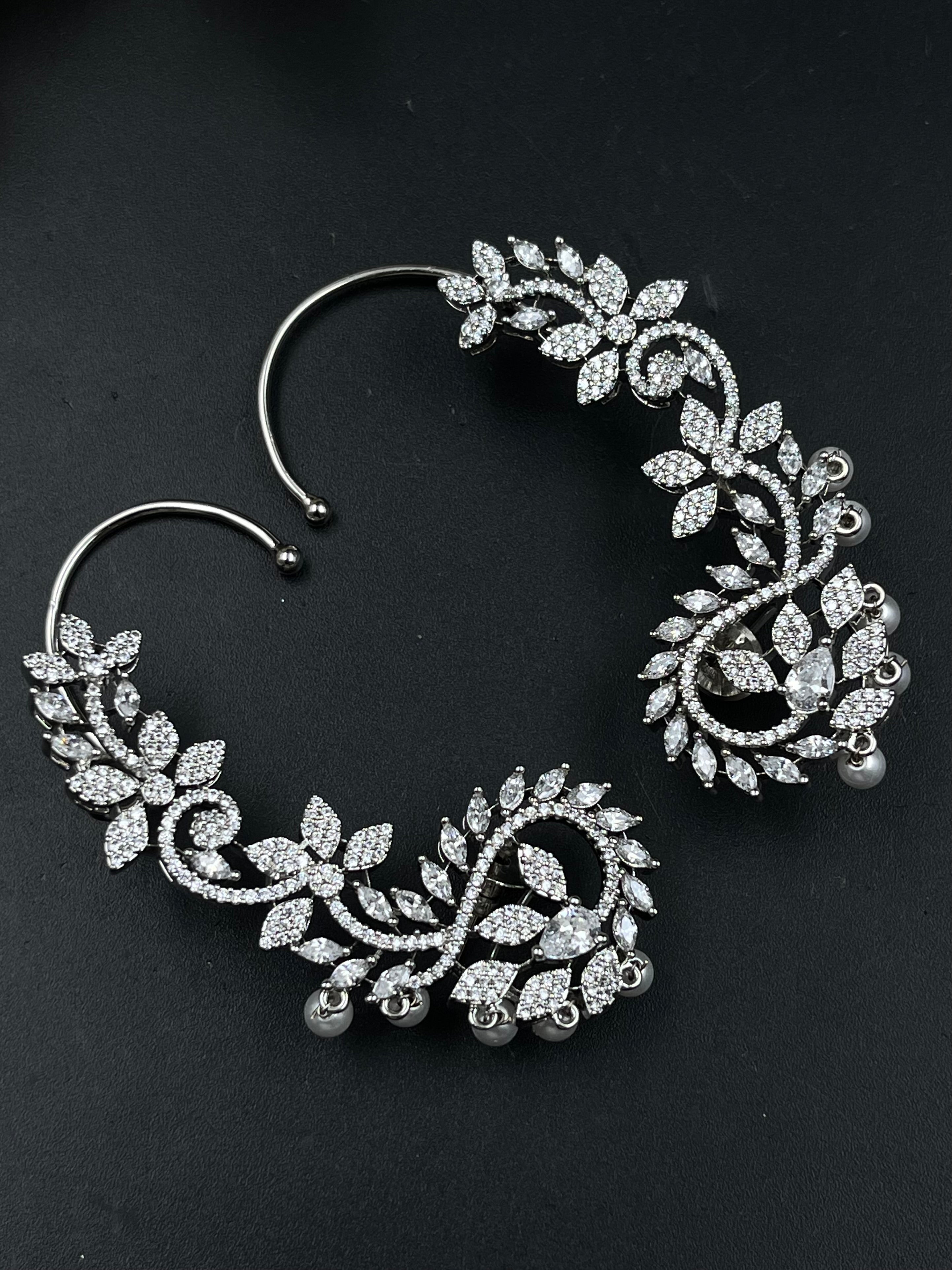 JINO EARRING