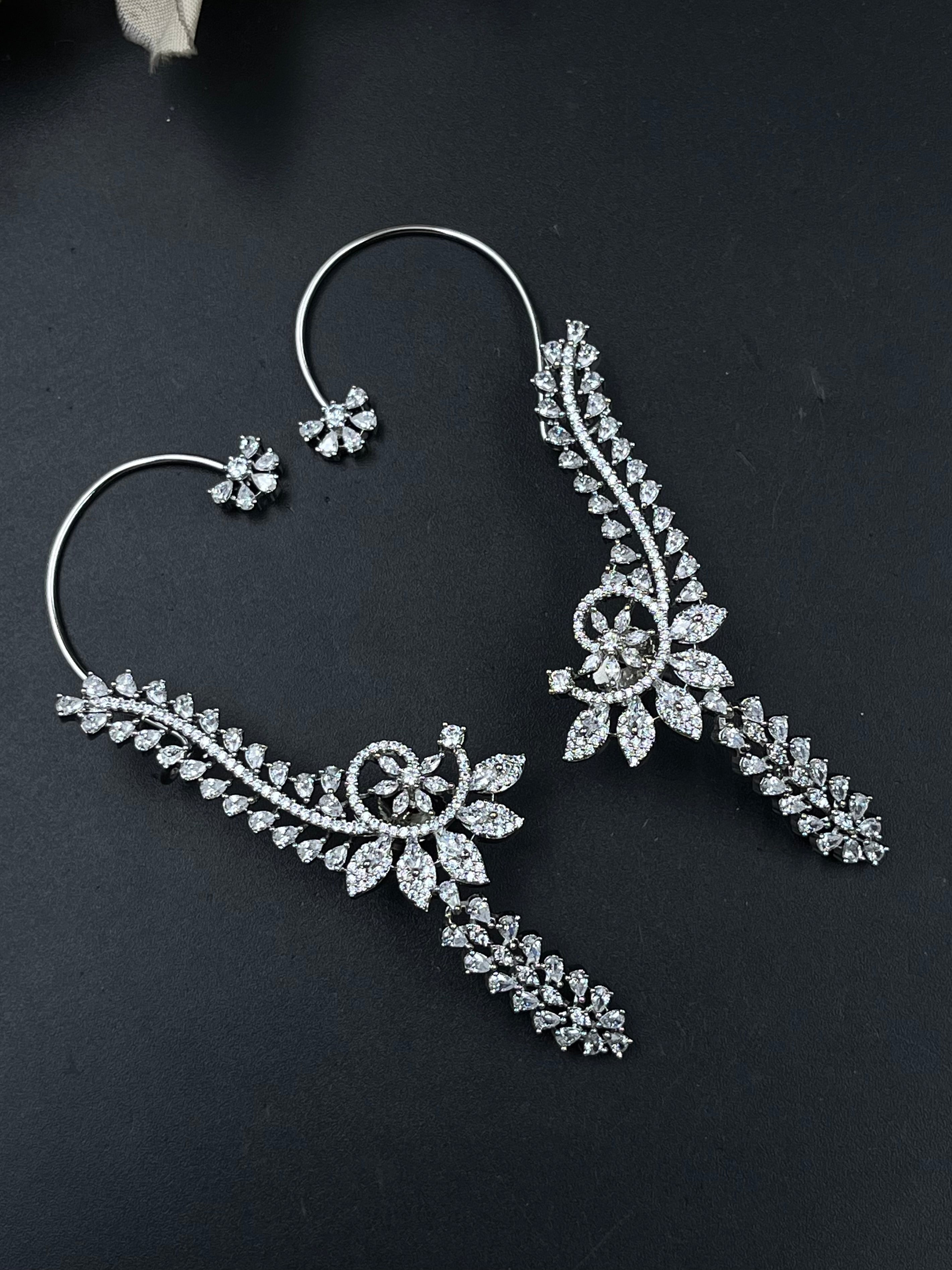 INO EARRING