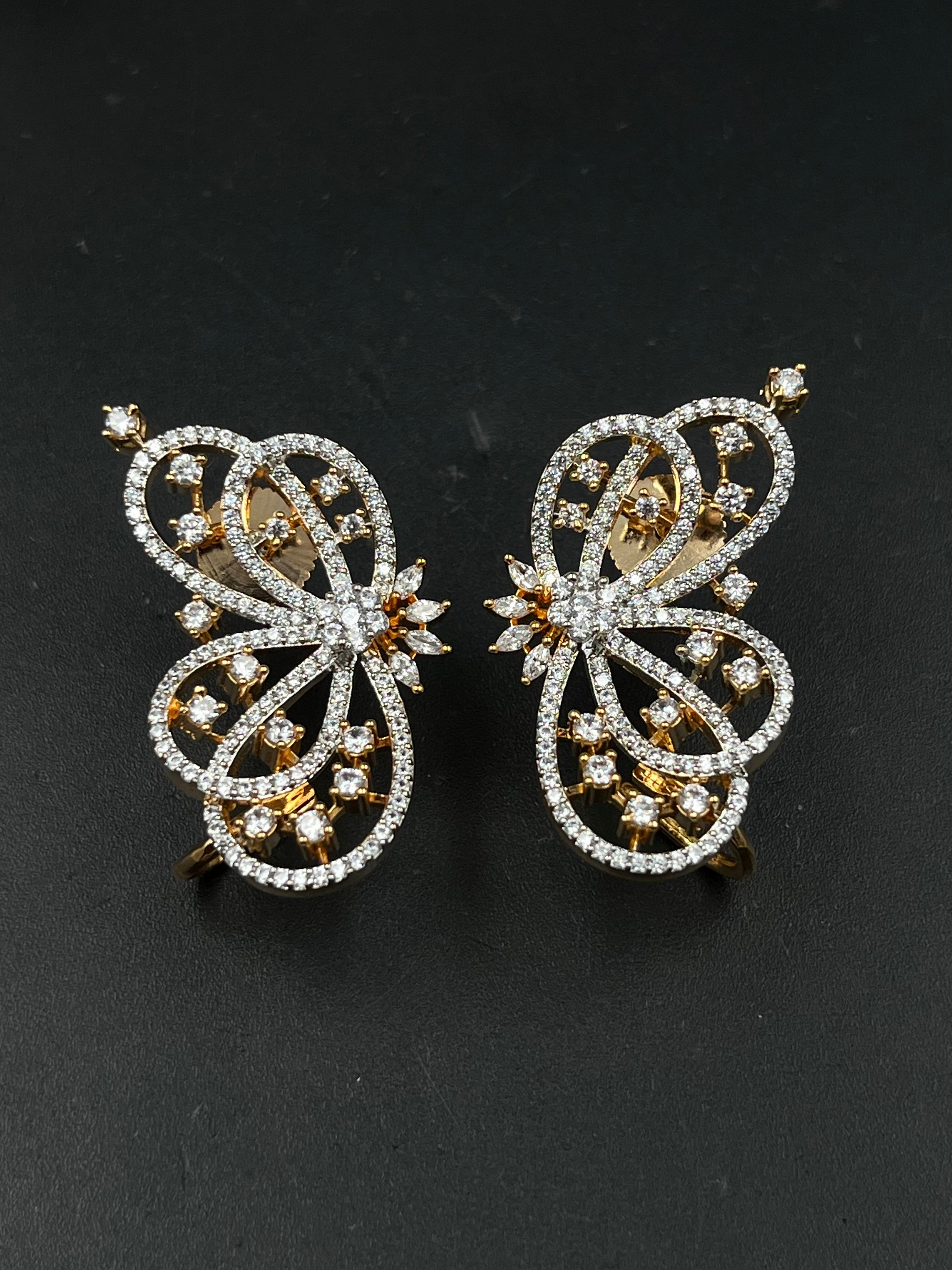 AYSHA EARRING