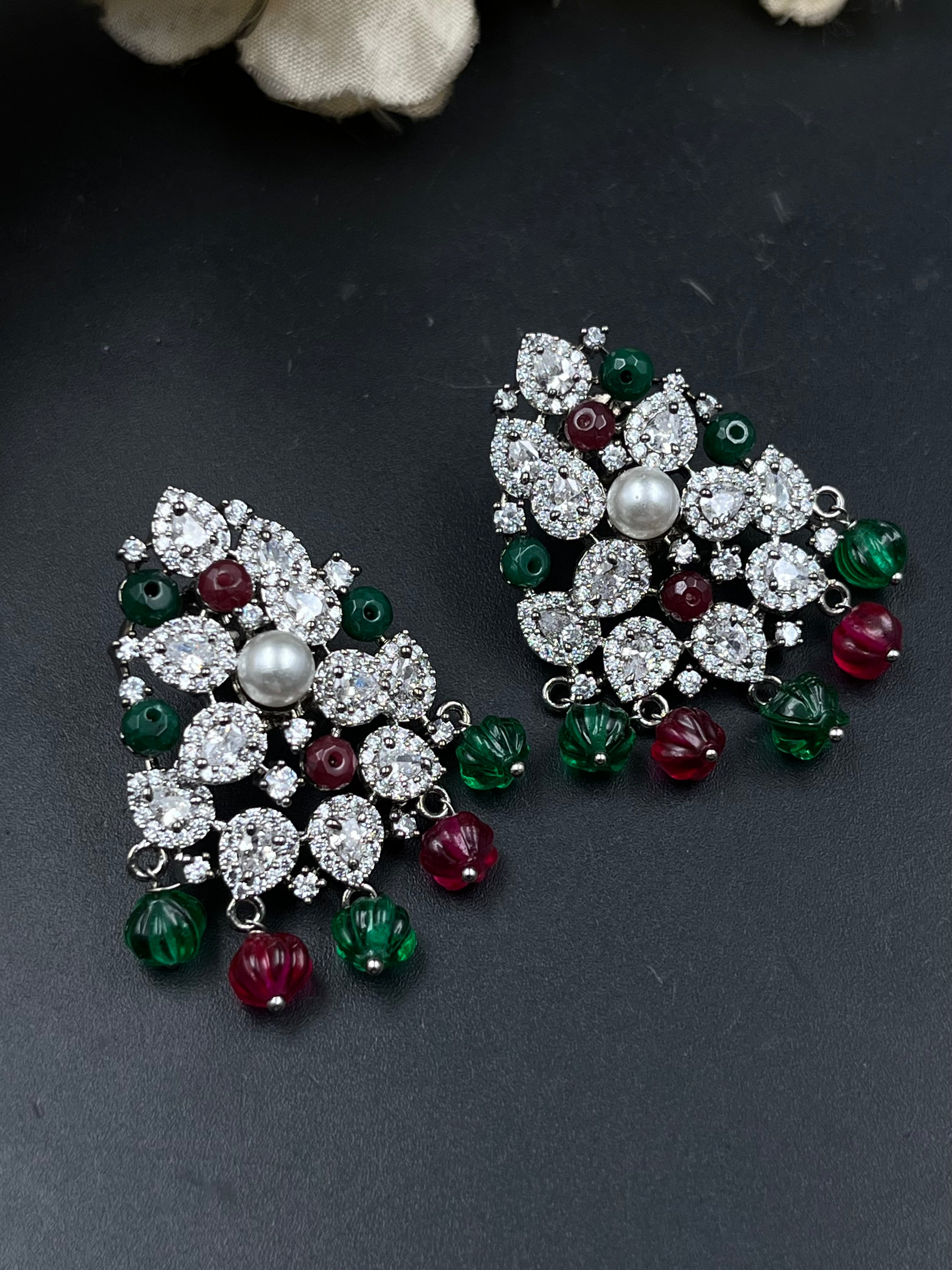 AAMIRA EARRING
