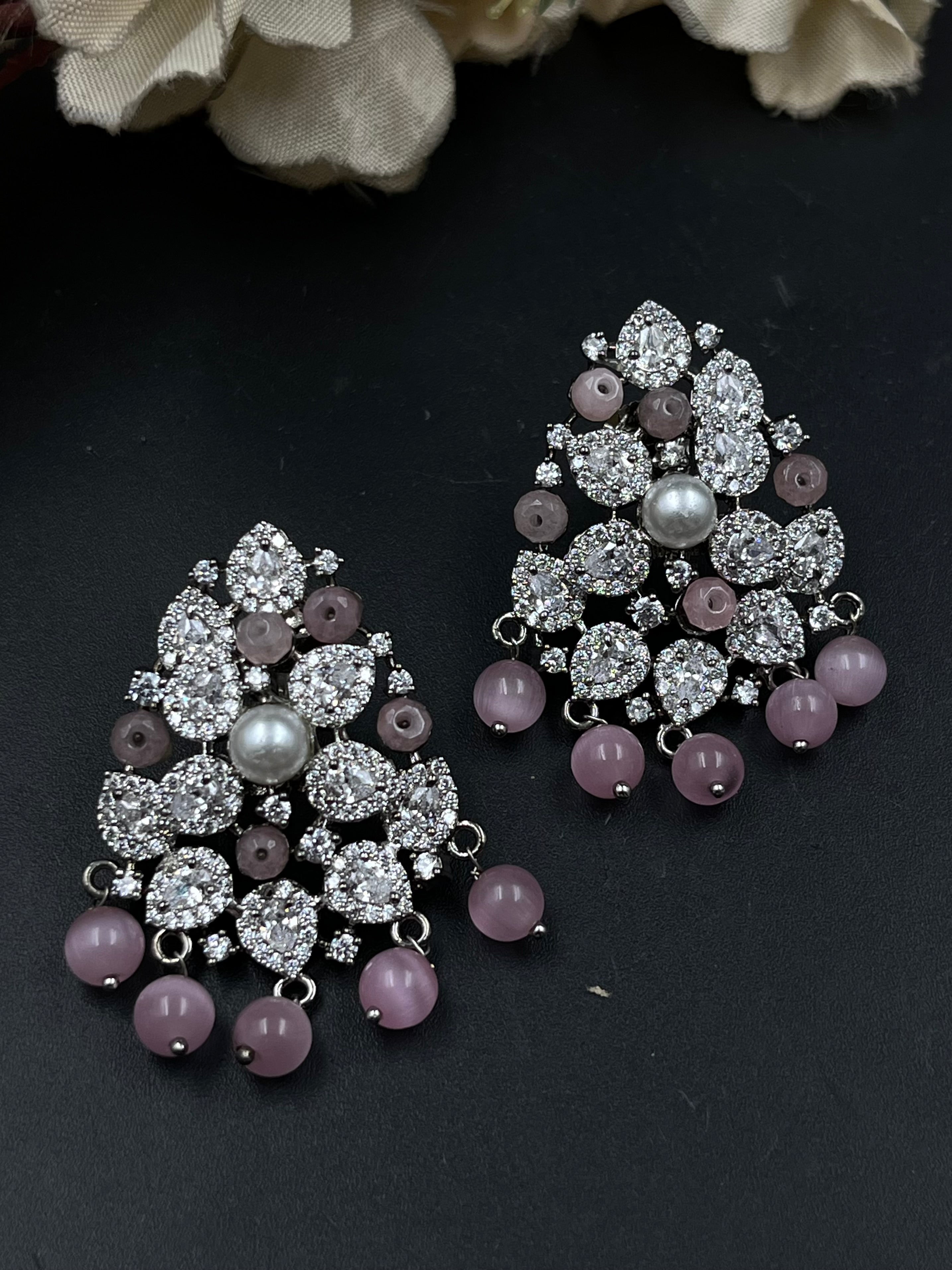 AAMIRA EARRING