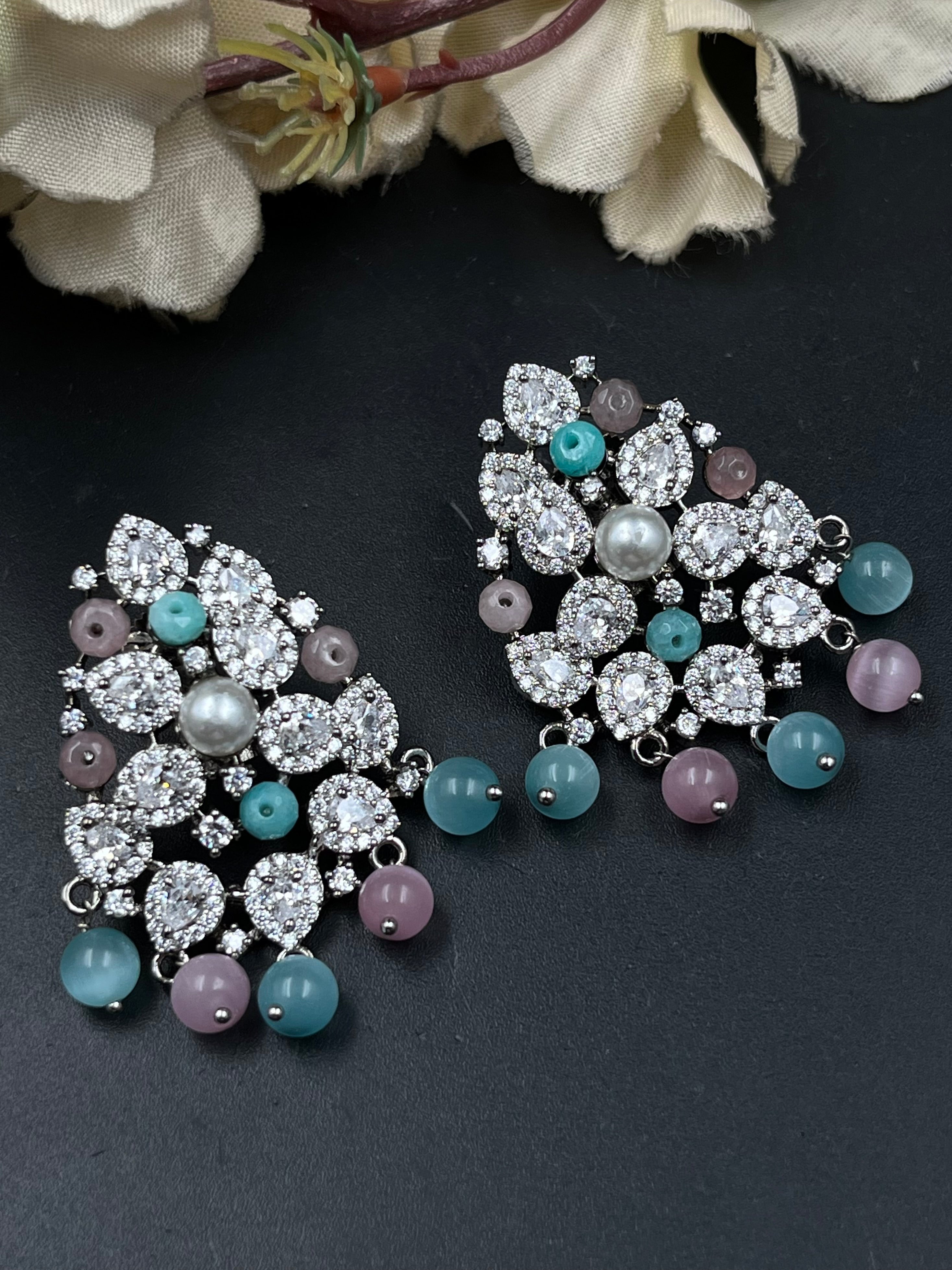 AAMIRA EARRING