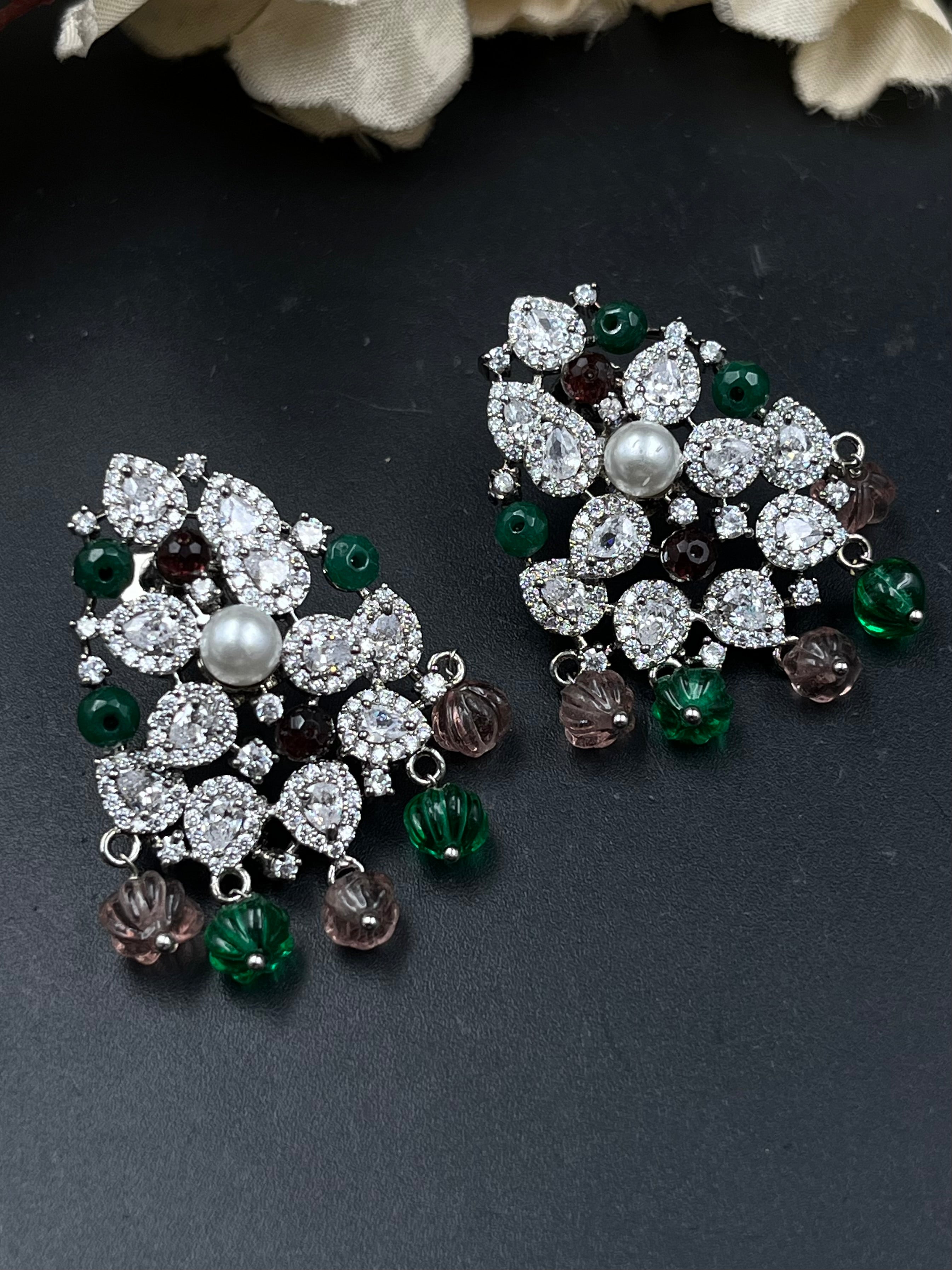 AAMIRA EARRING