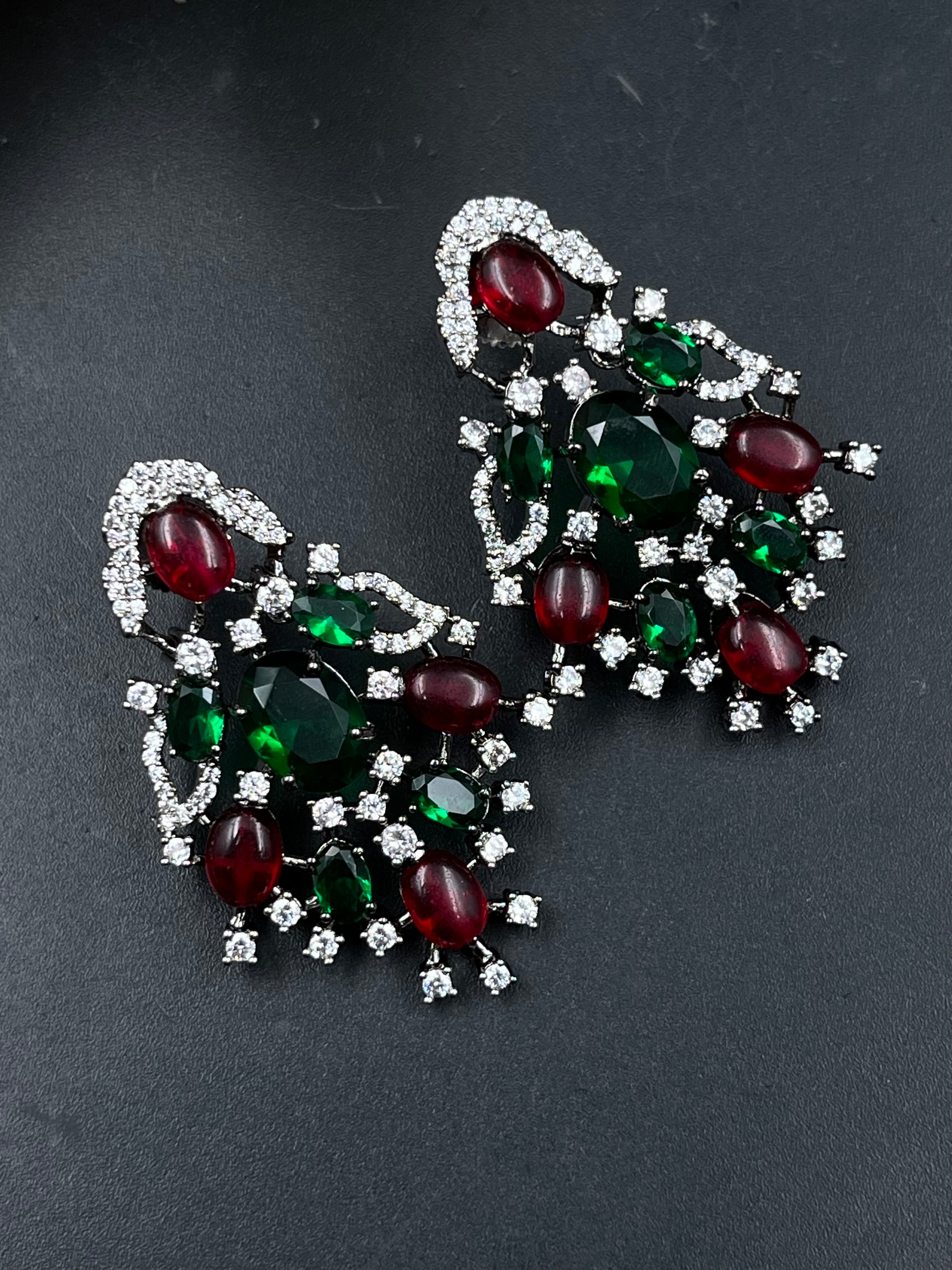 KINO EARRING