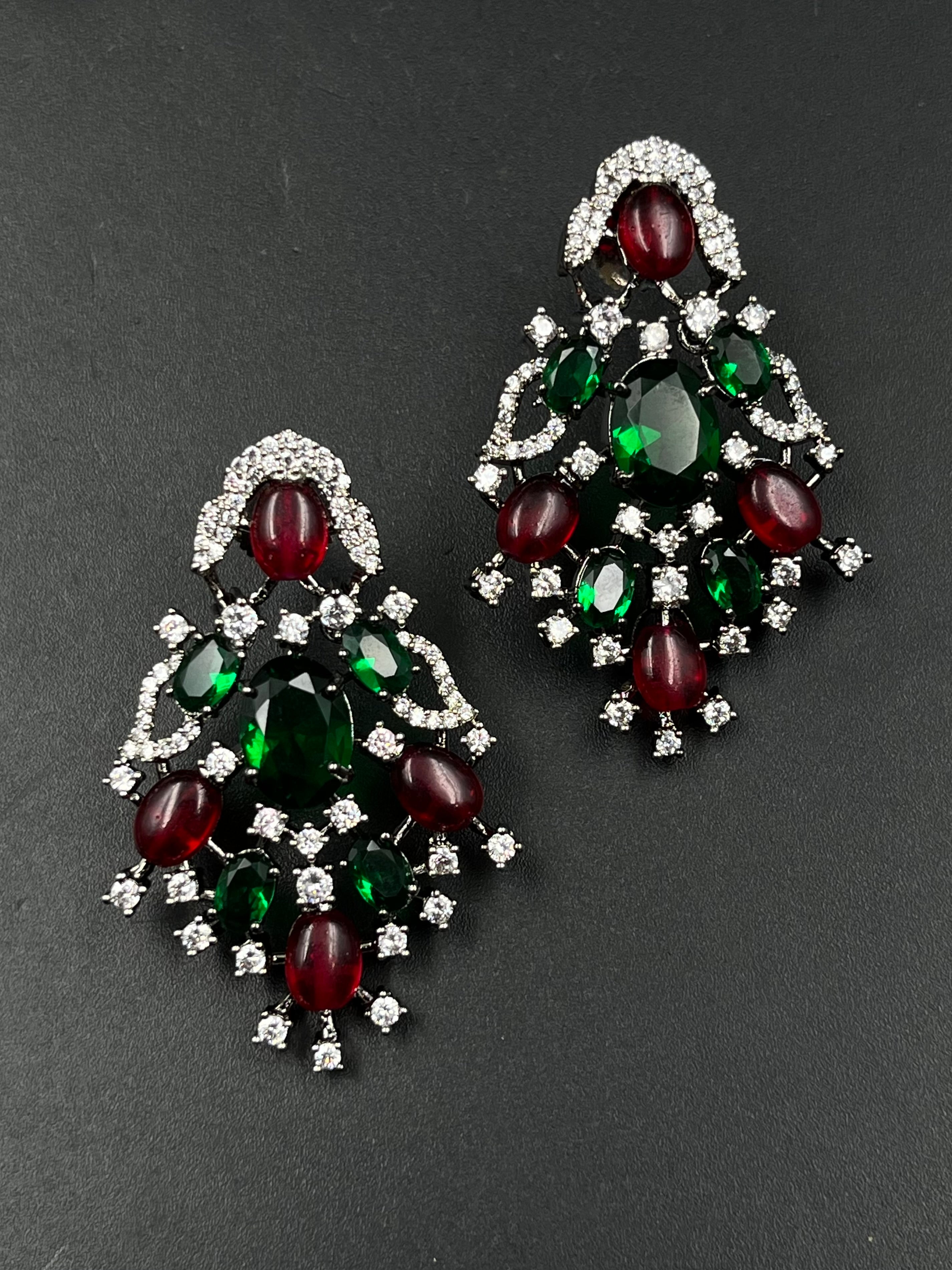 KINO EARRING