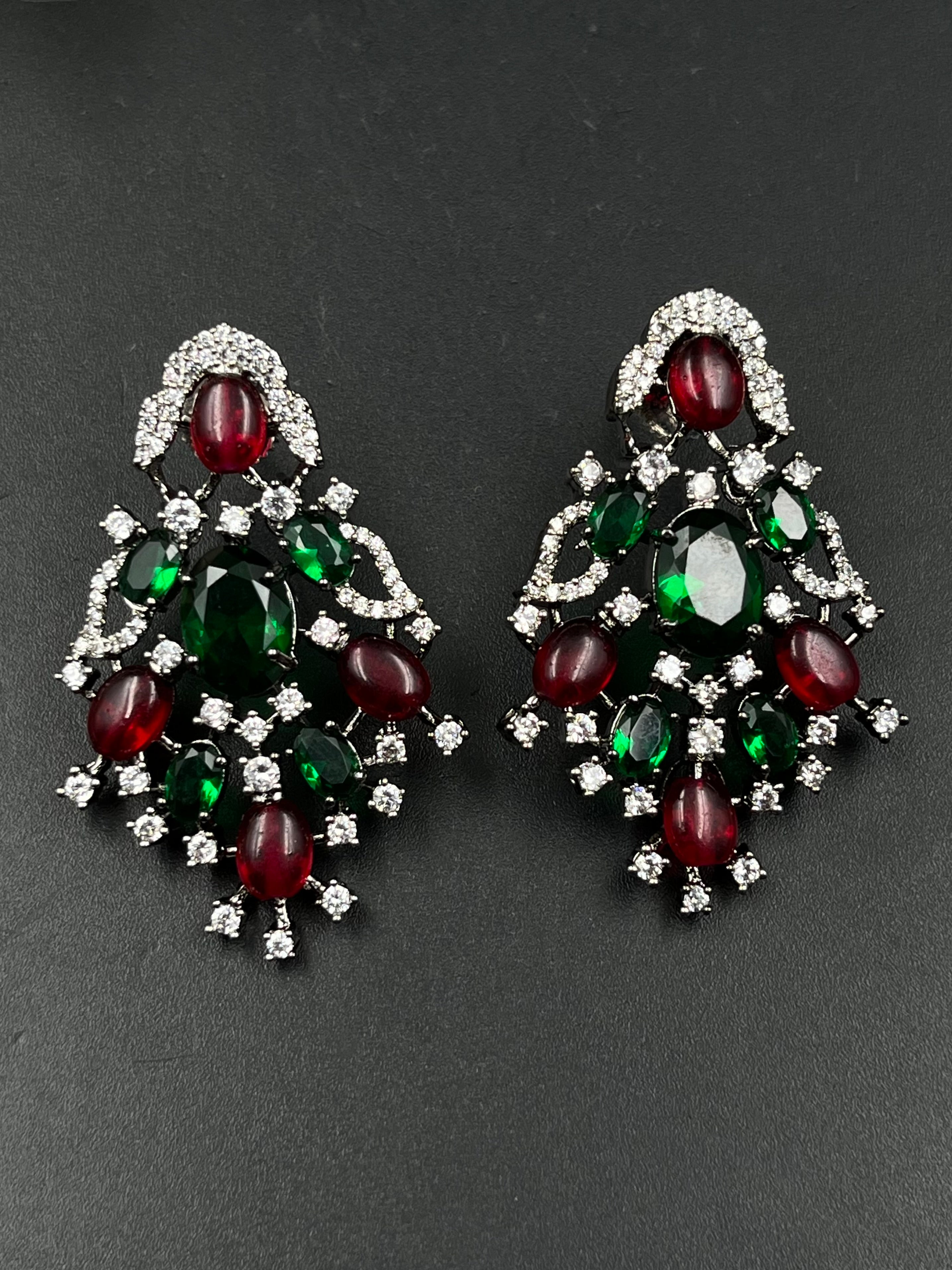 KINO EARRING