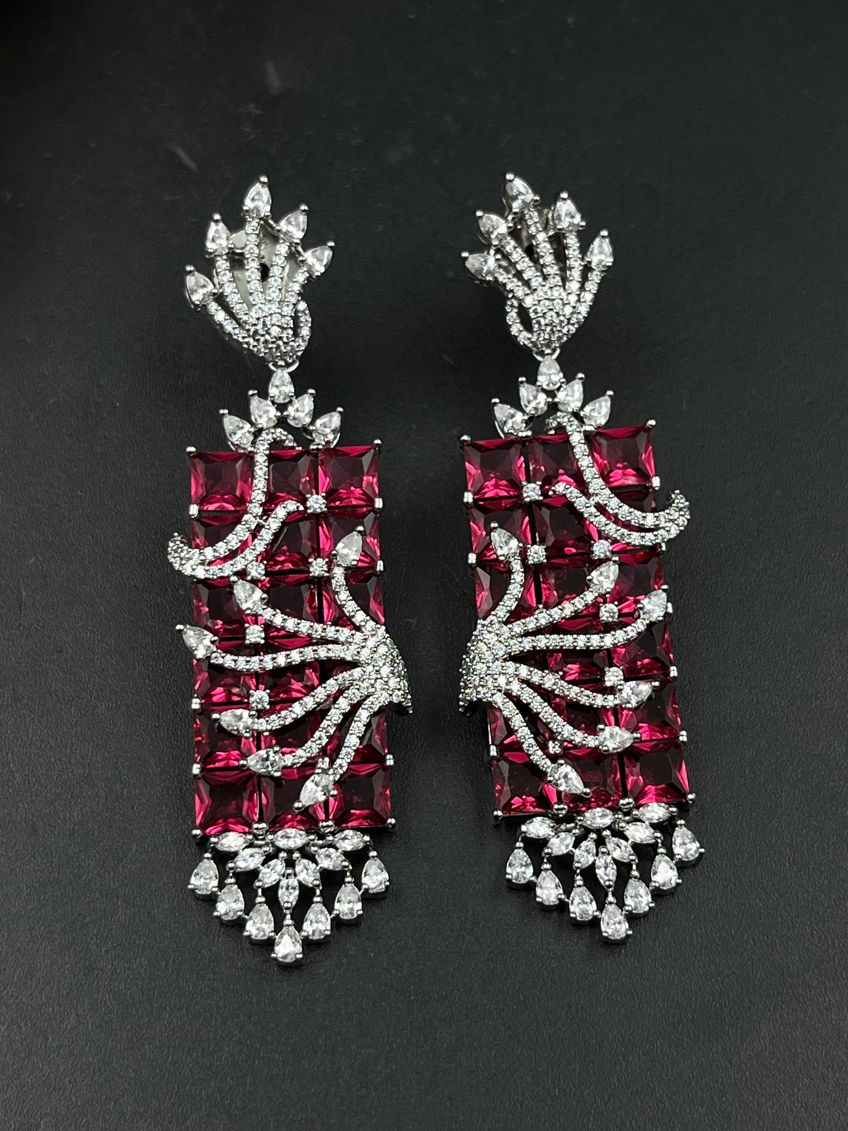 MING EARRING