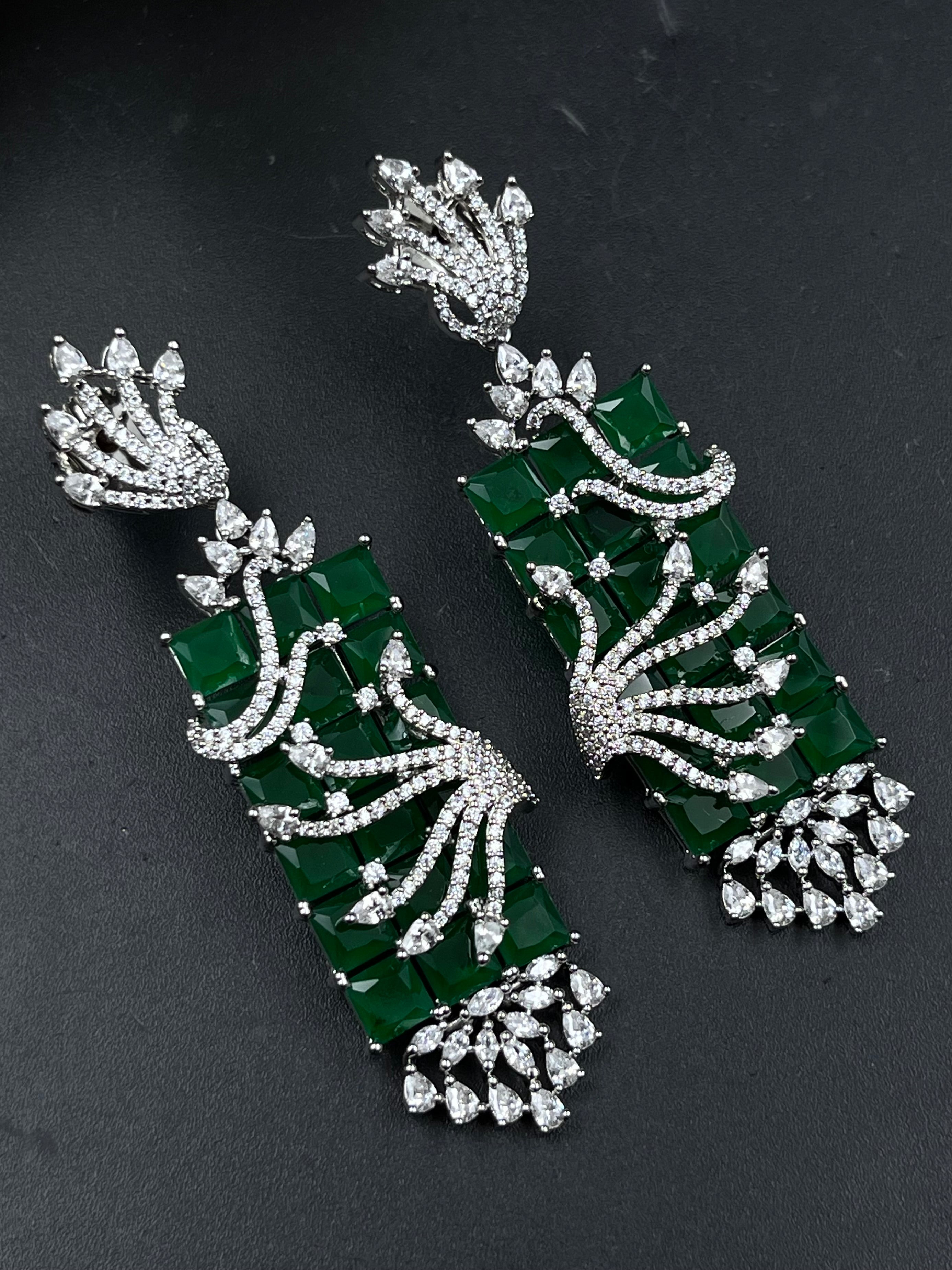 MING EARRING