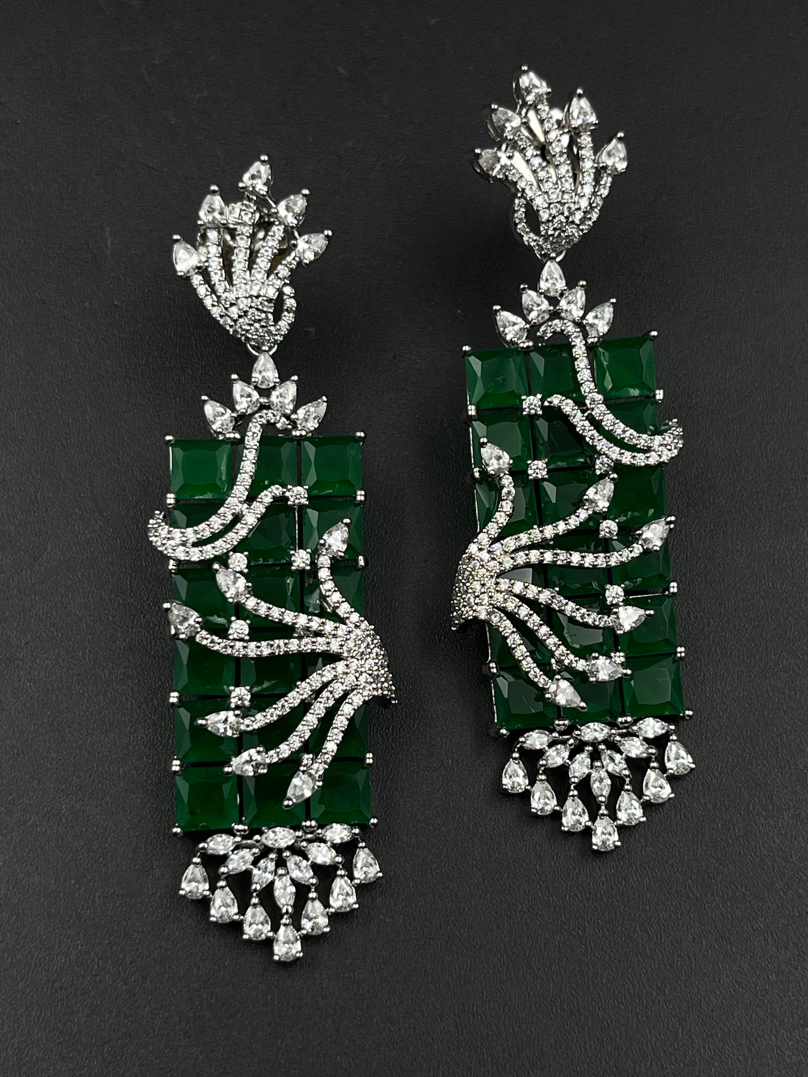 MING EARRING