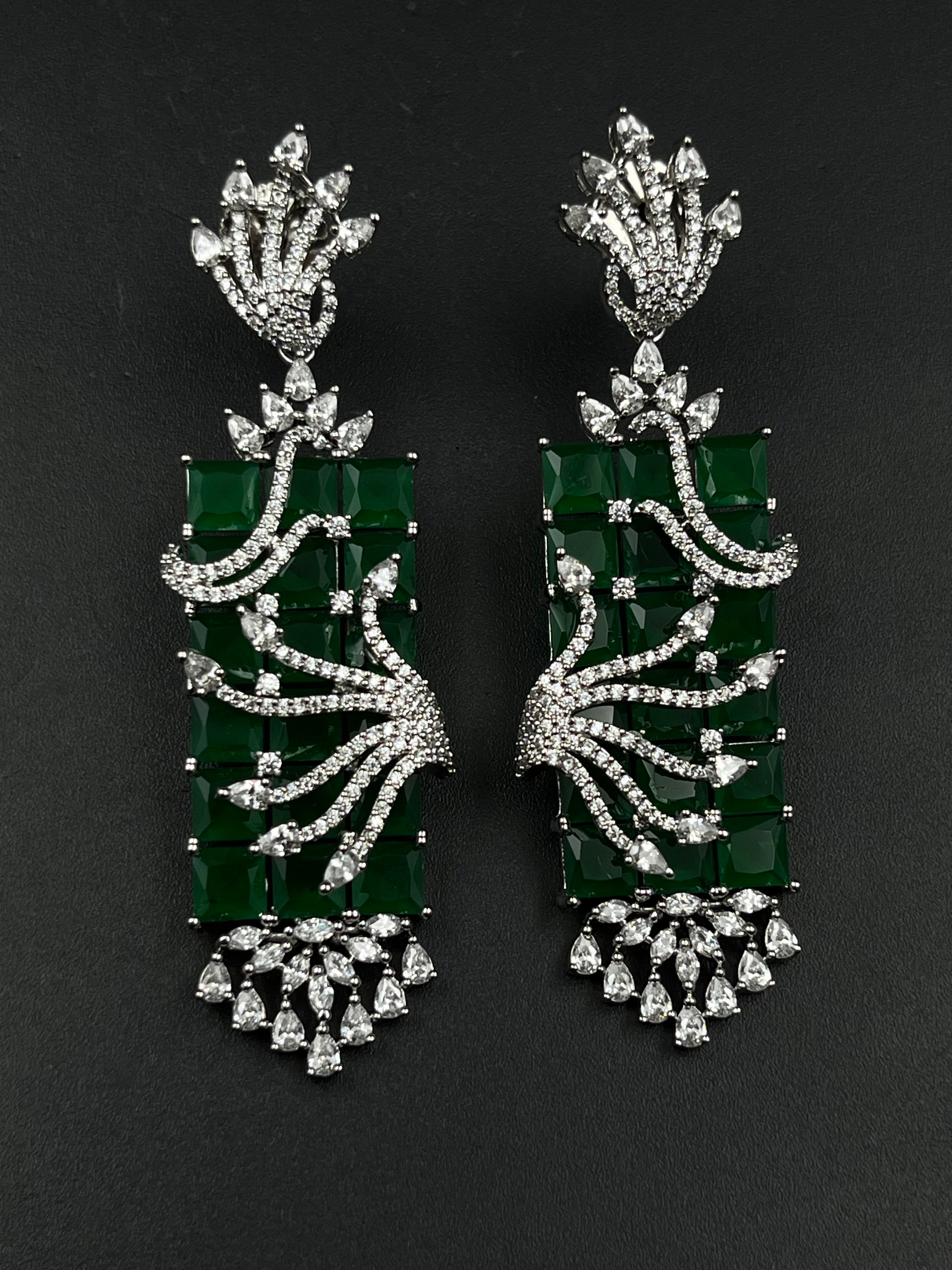 MING EARRING