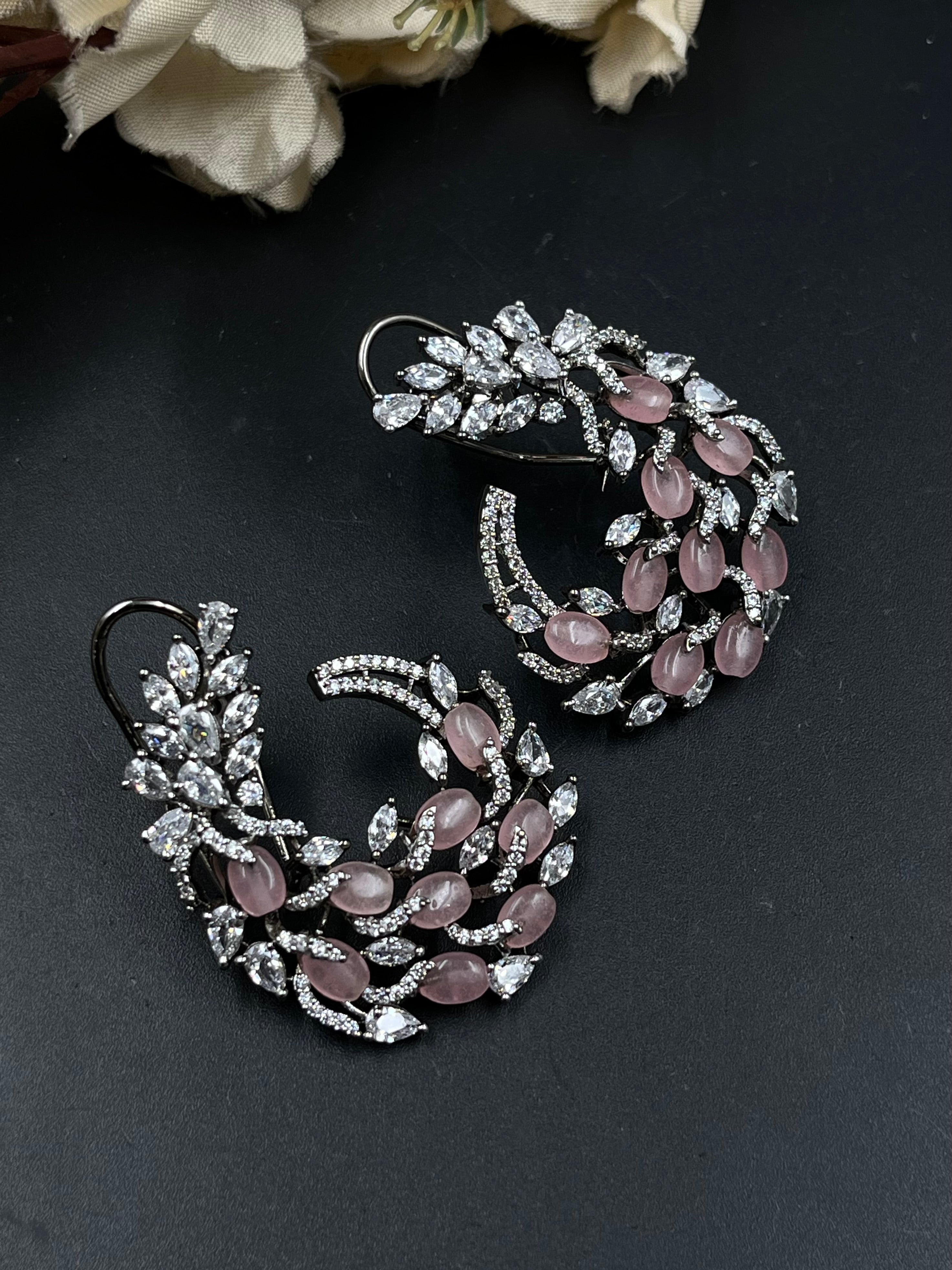 NOUR EARRING