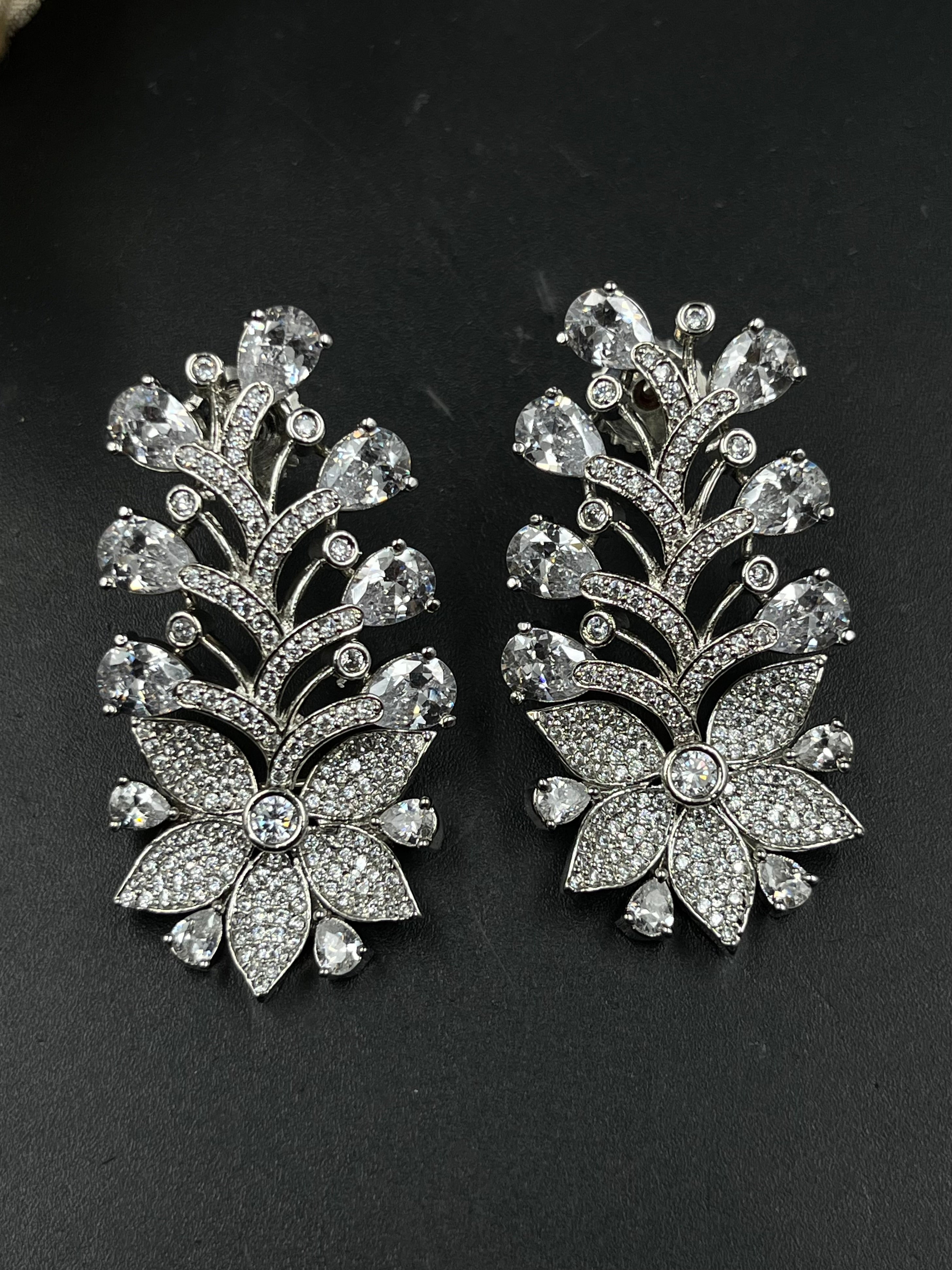 MINI EARRING