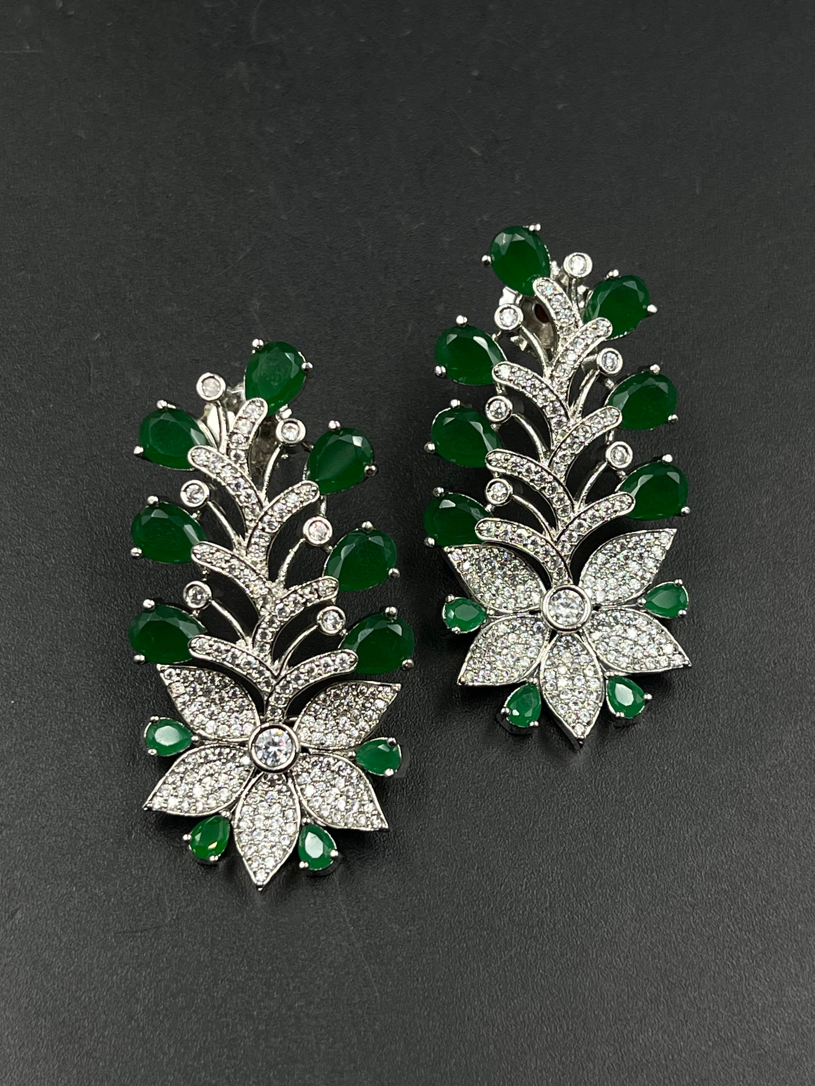 MINI EARRING