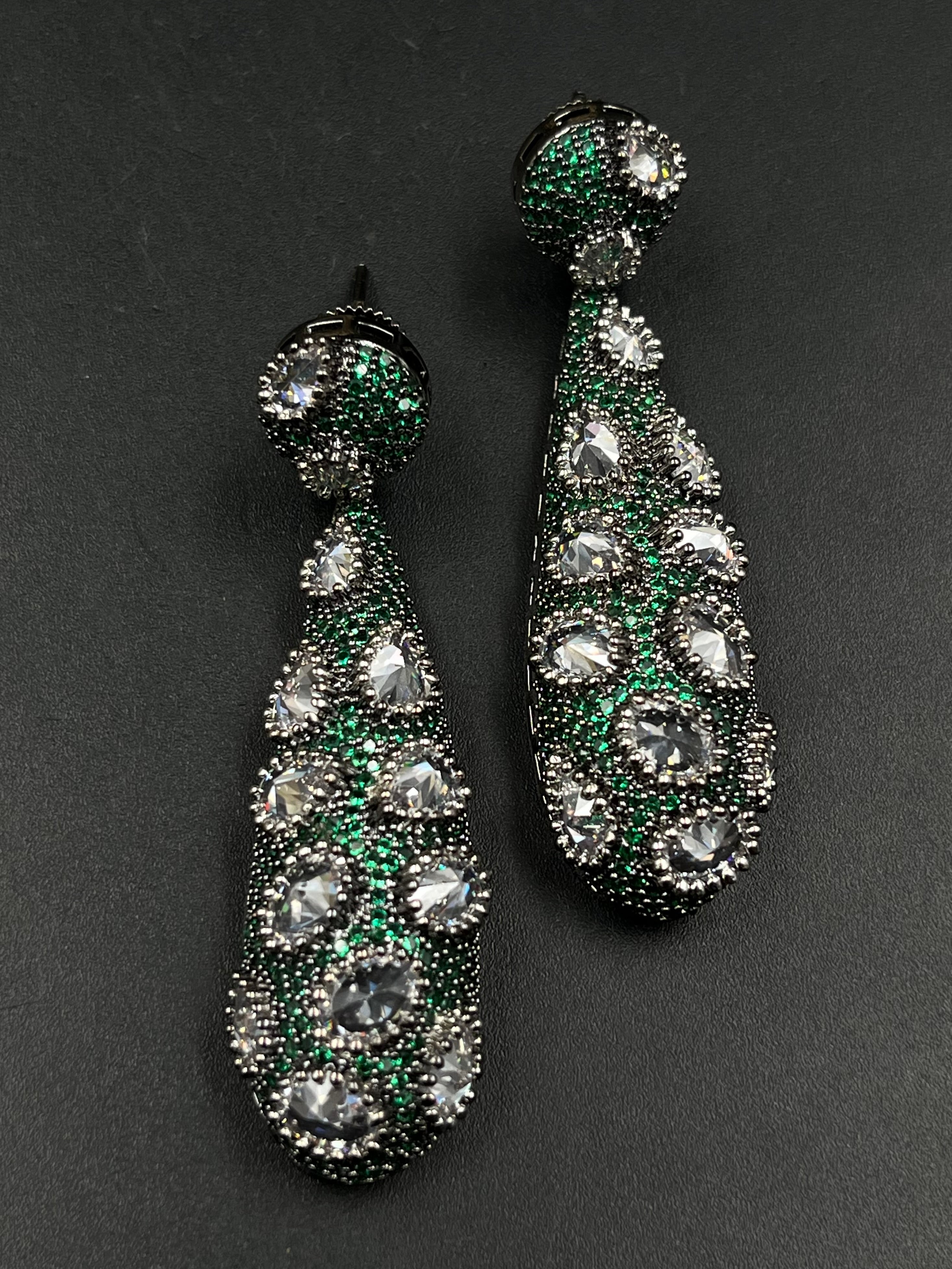 AMAL EARRING
