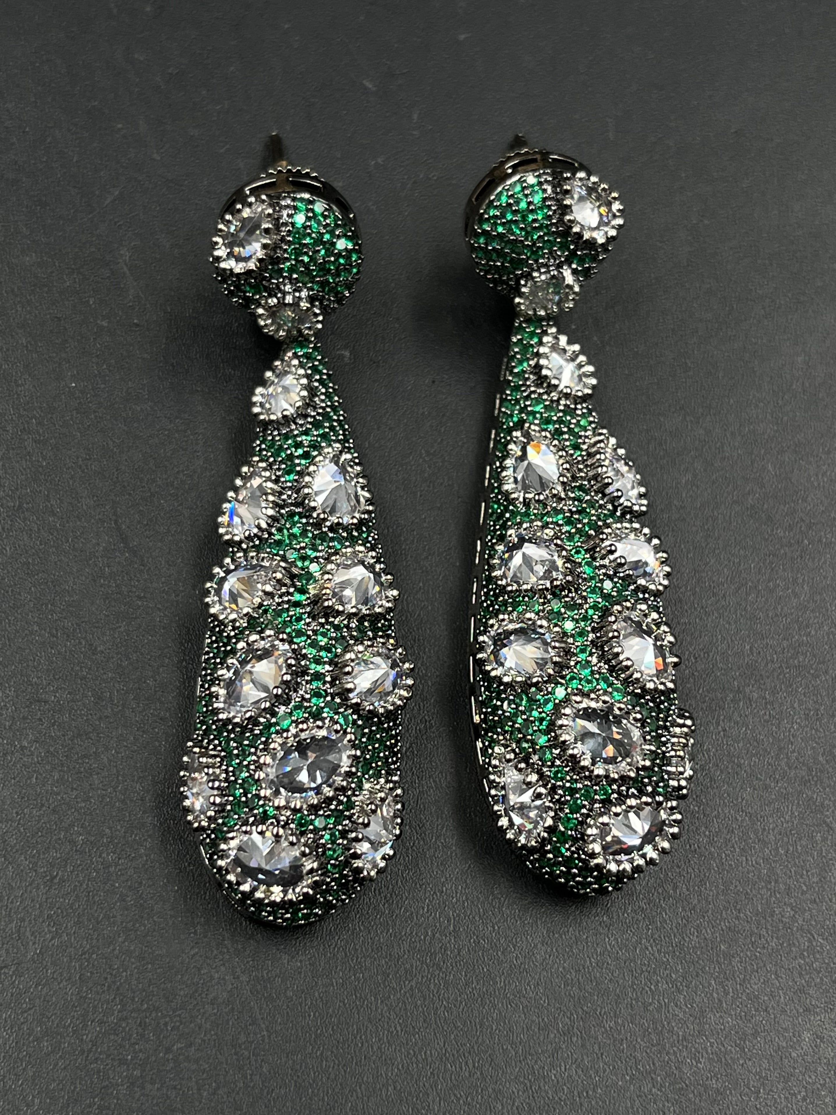 AMAL EARRING