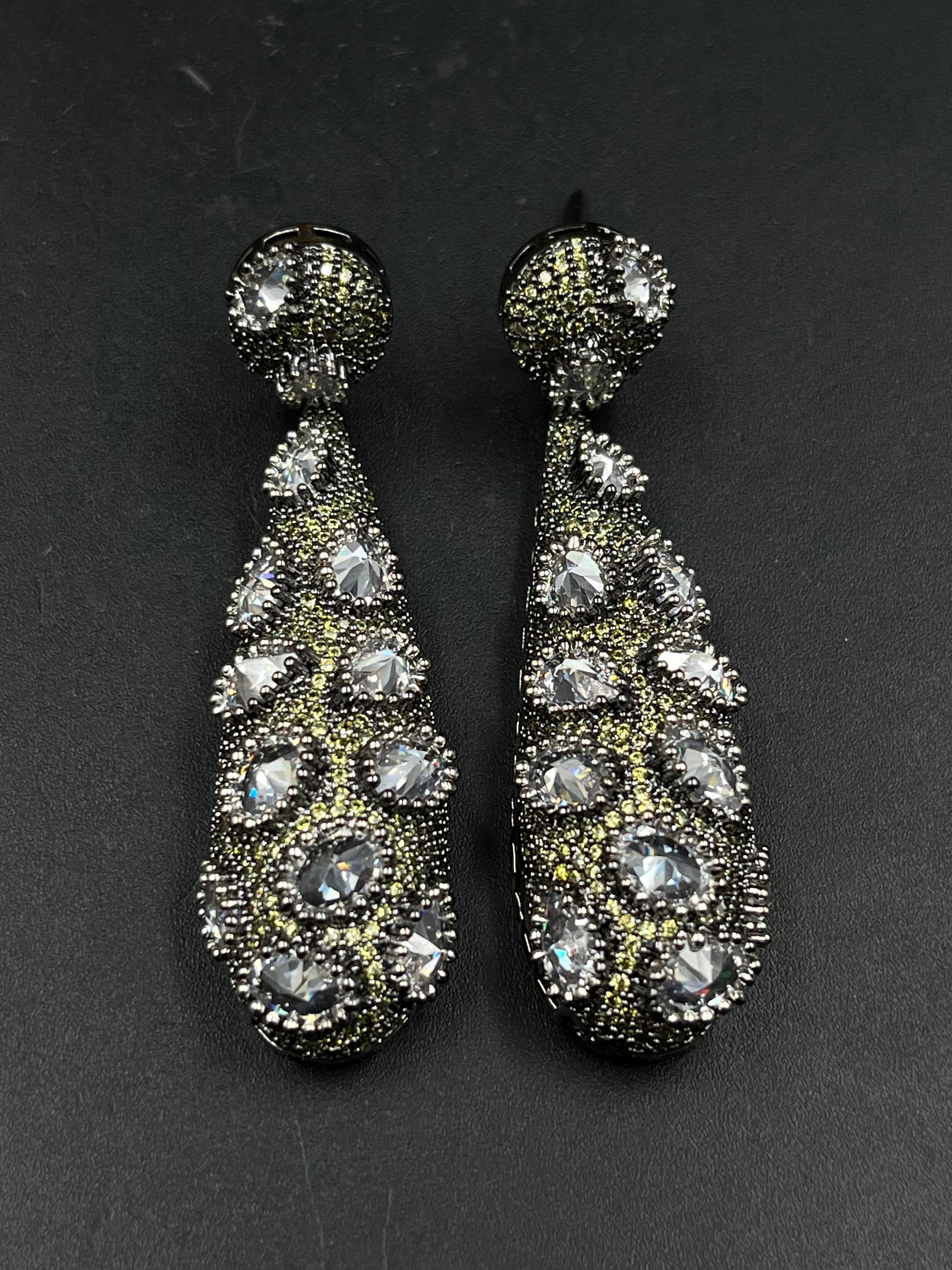 AMAL EARRING