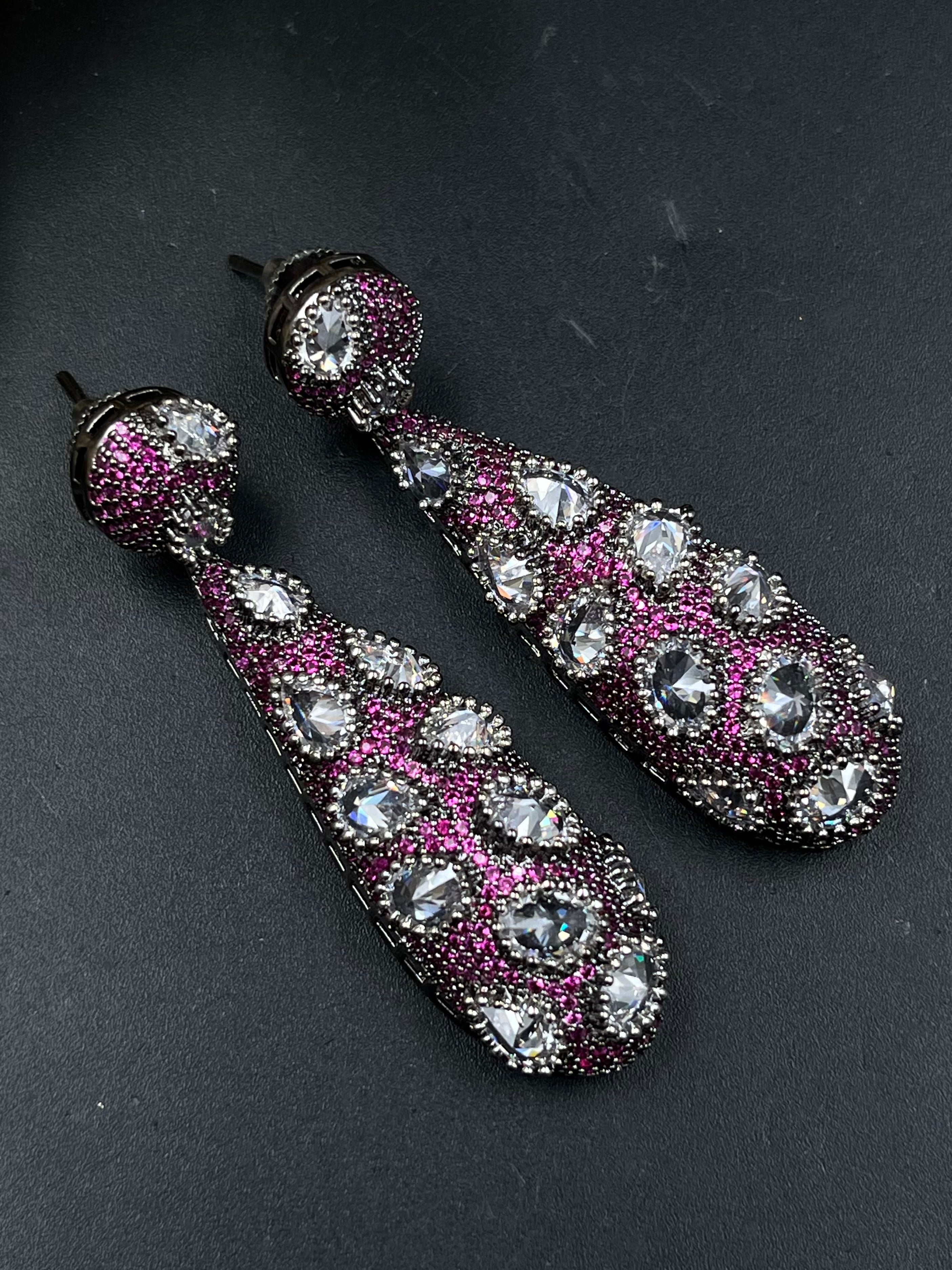 AMAL EARRING