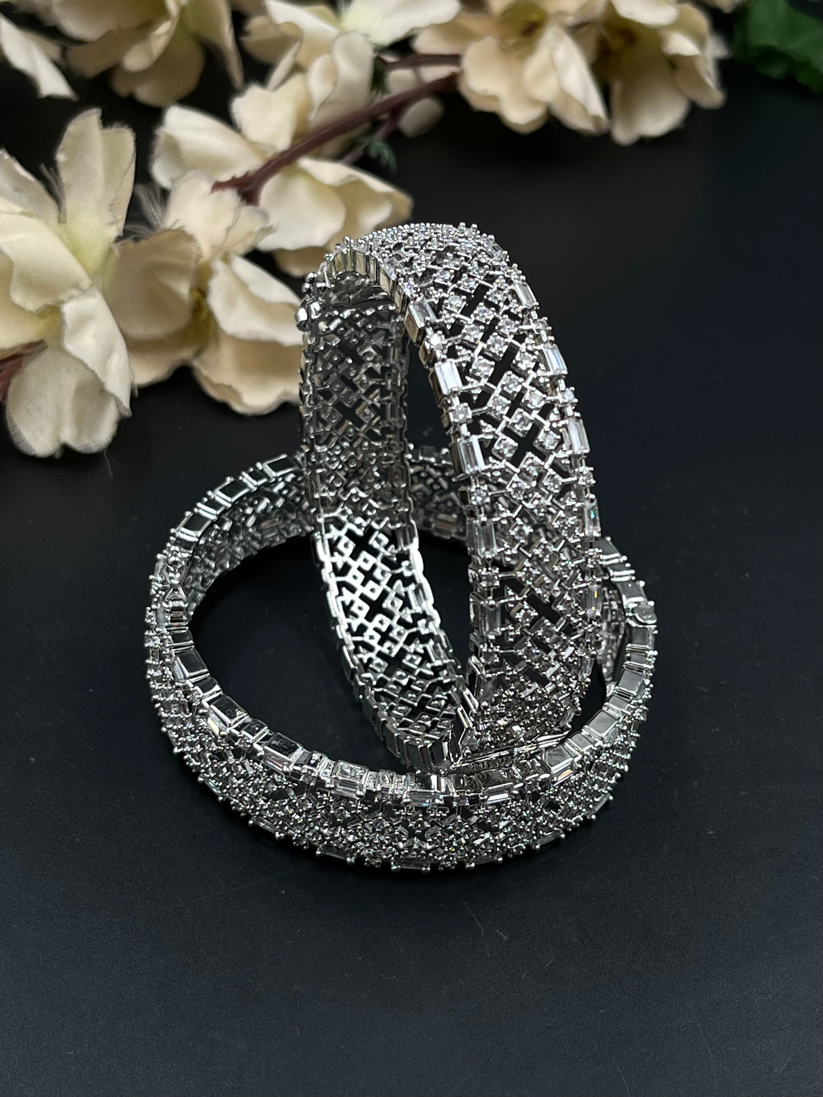 GIYAS BANGLES