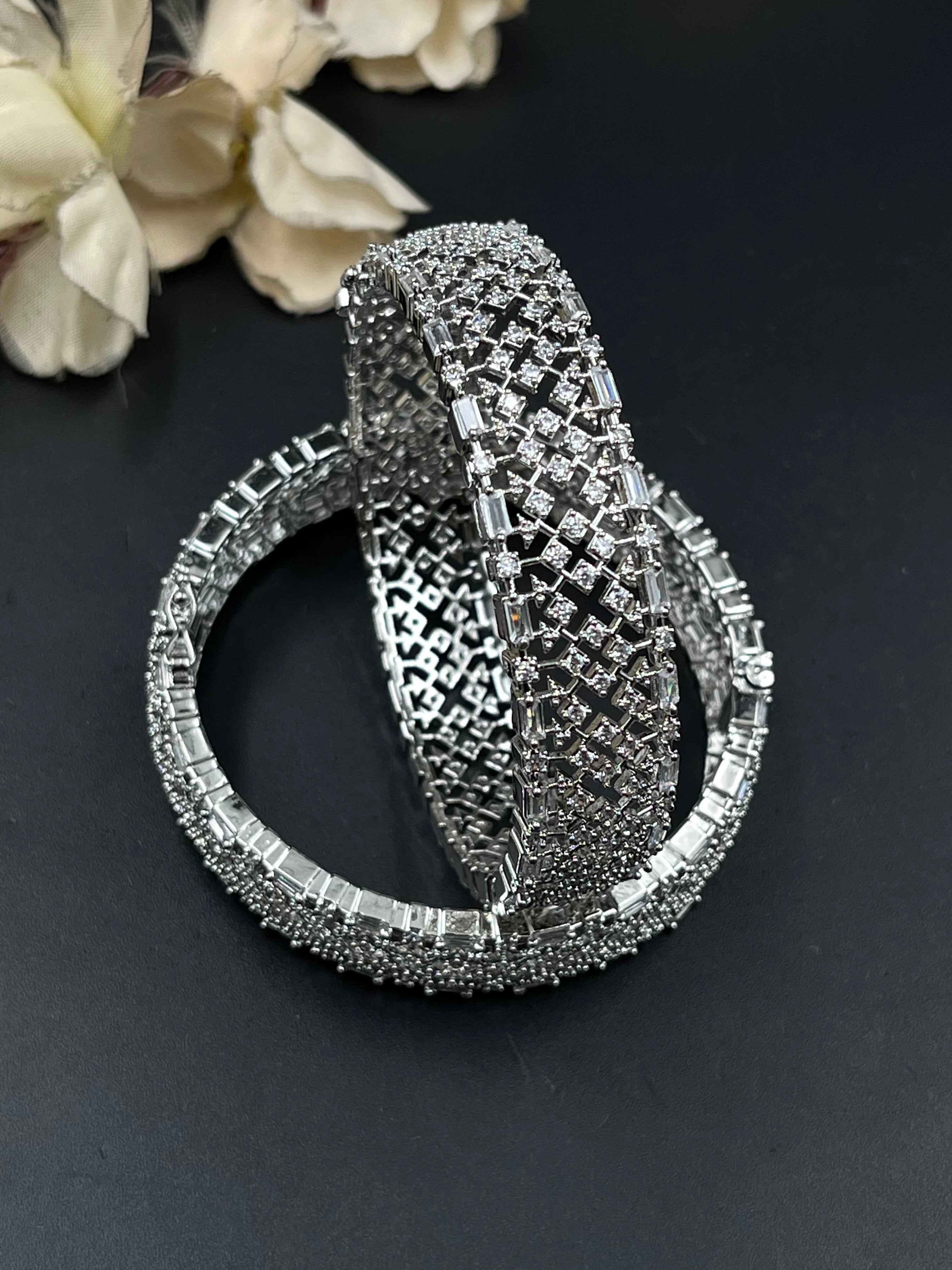GIYAS BANGLES