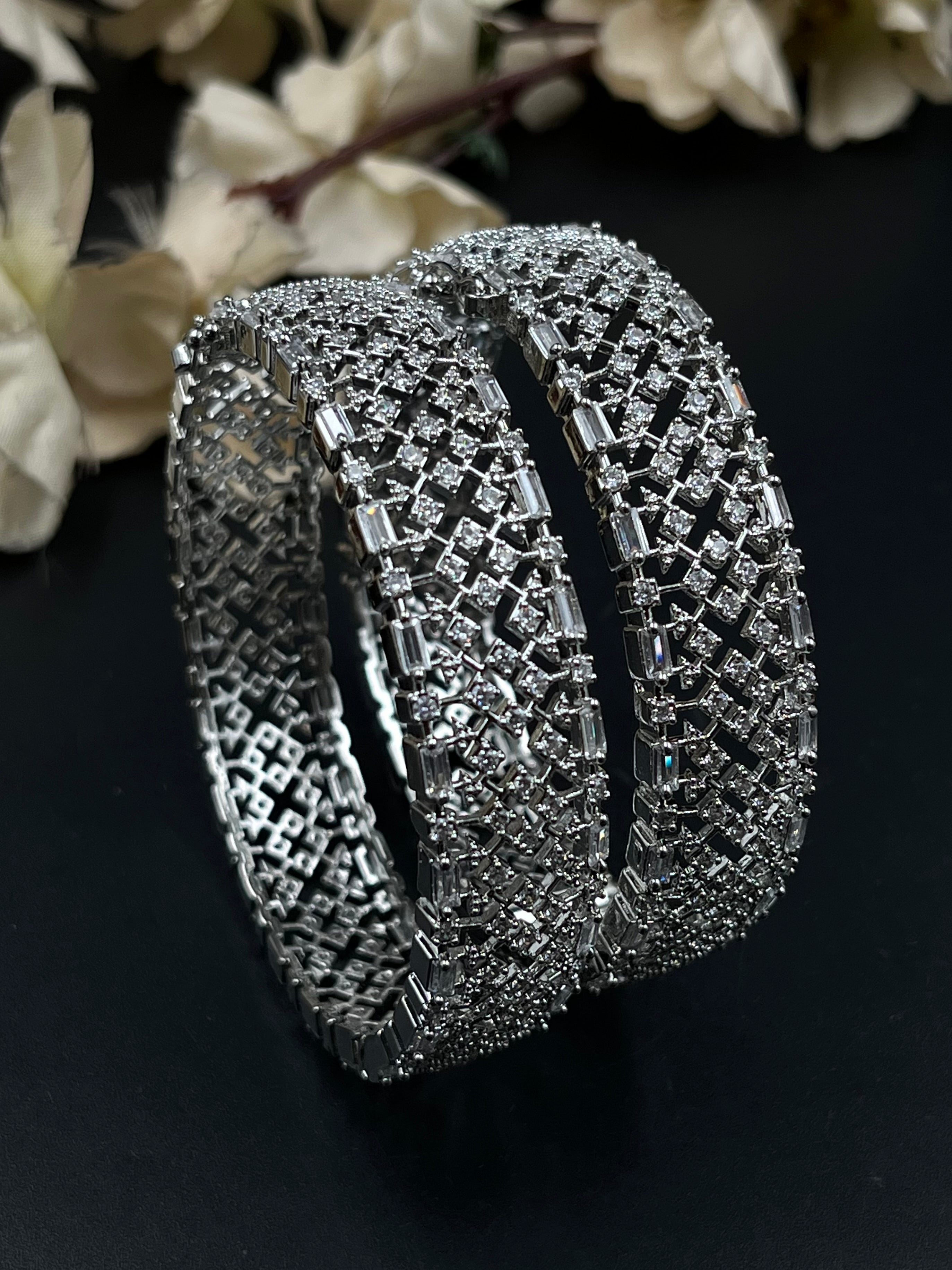 GIYAS BANGLES