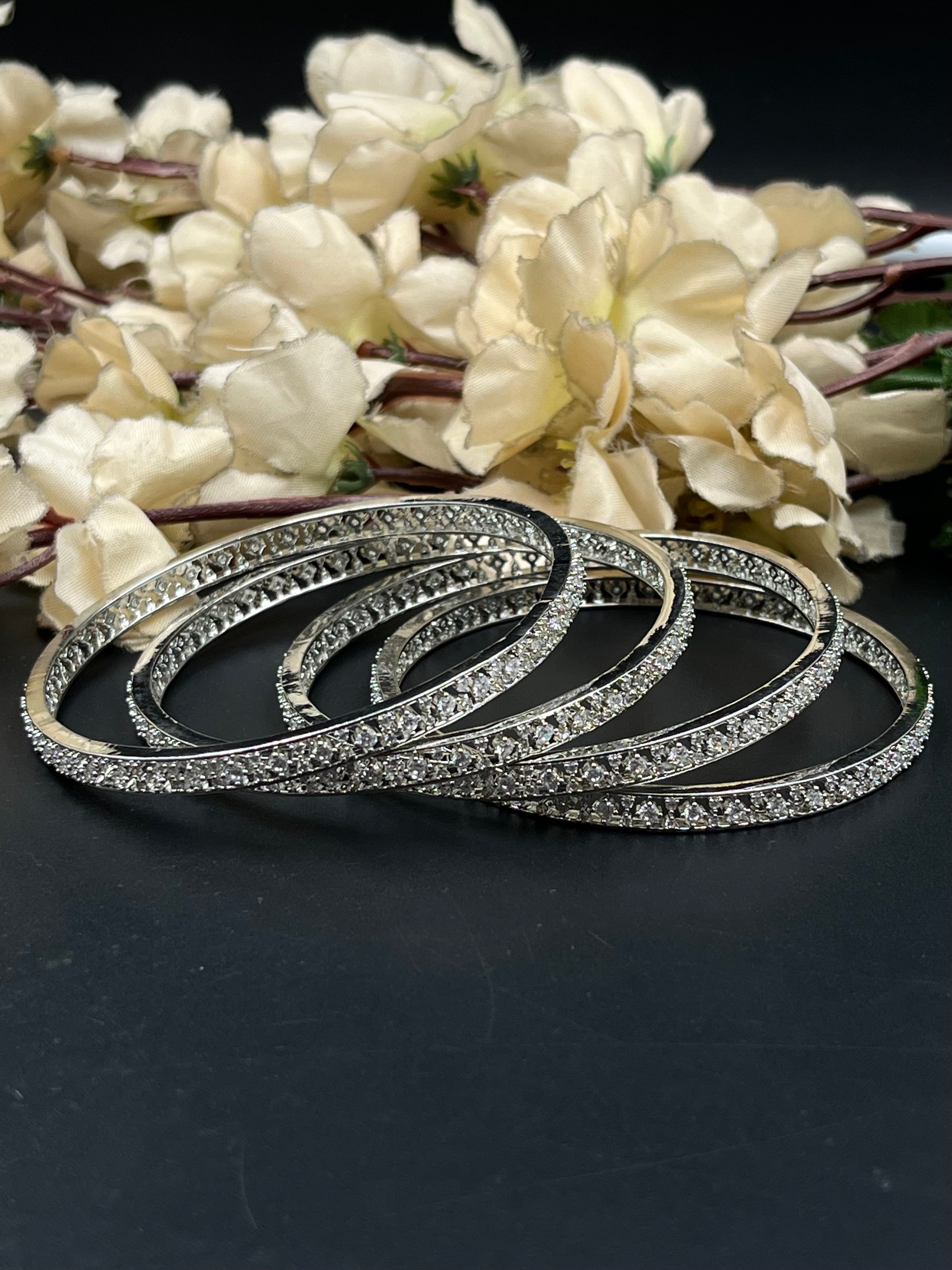JIYA BANGLES
