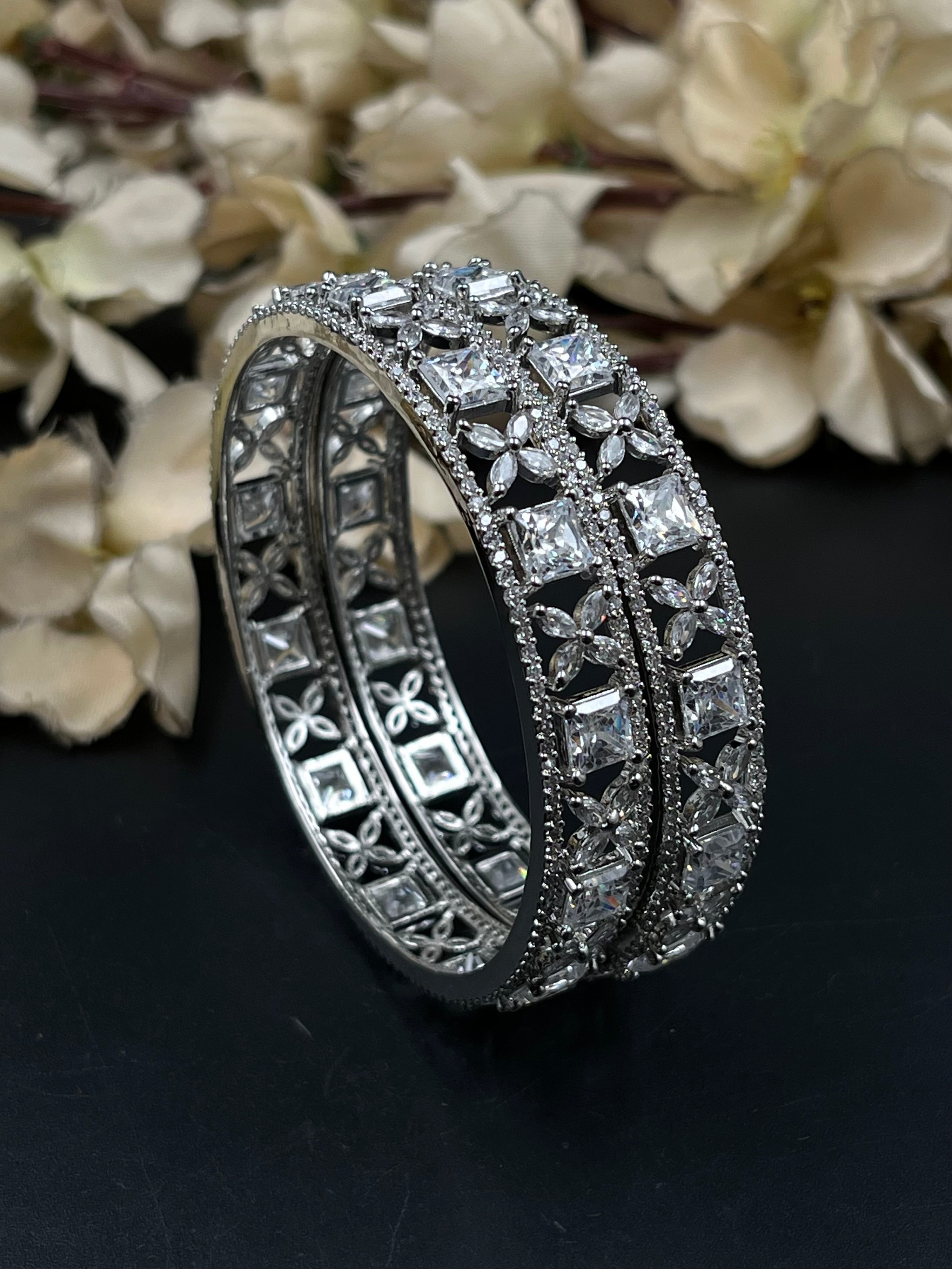 JINO BANGLES