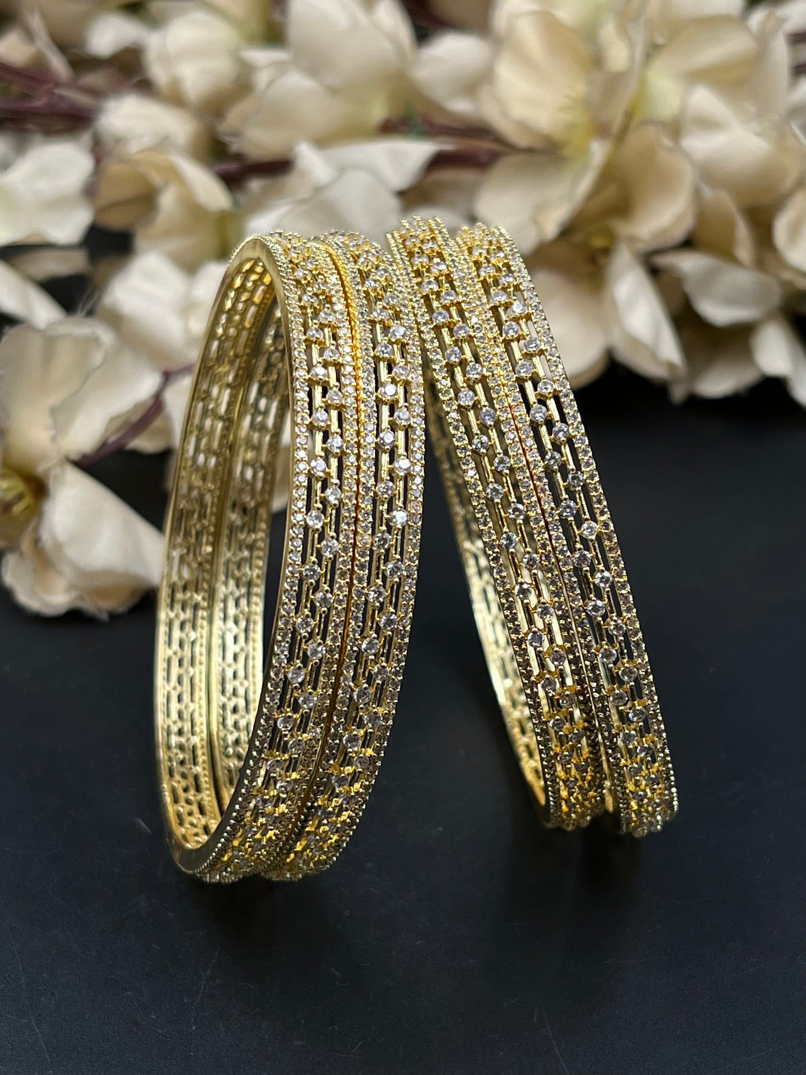 SIYA BANGLES
